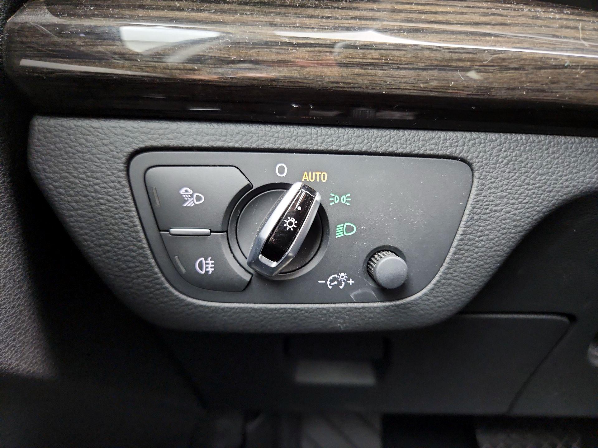 Thumbnail: 2018 Audi Q5 - 13