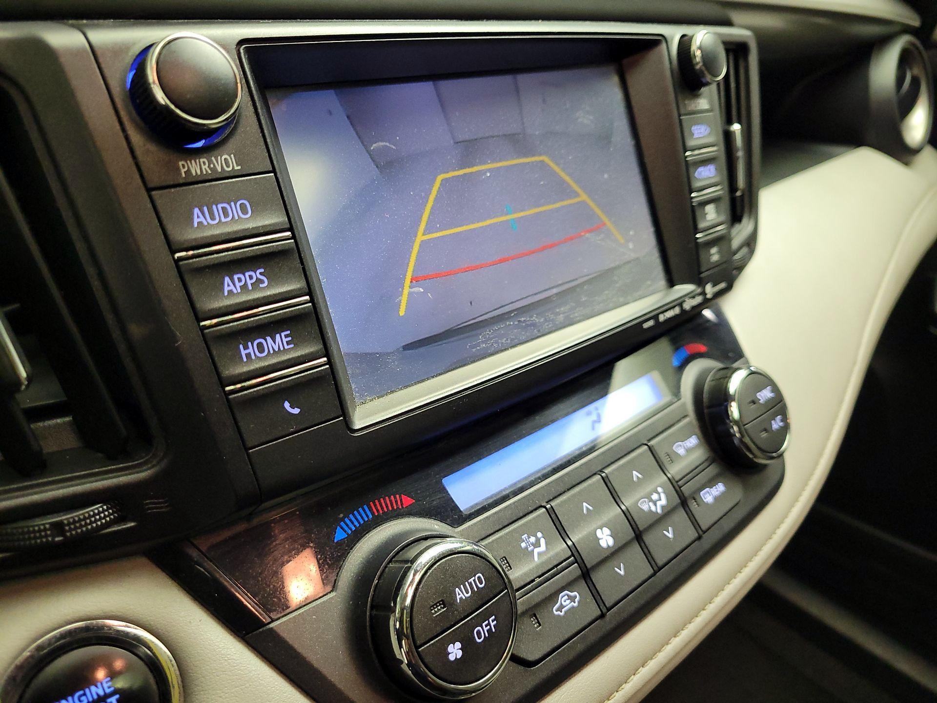 Thumbnail: 2017 Toyota RAV4 - 14