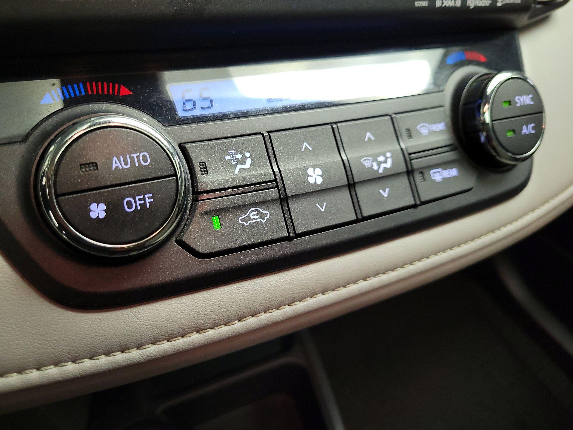 Thumbnail: 2017 Toyota RAV4 - 16