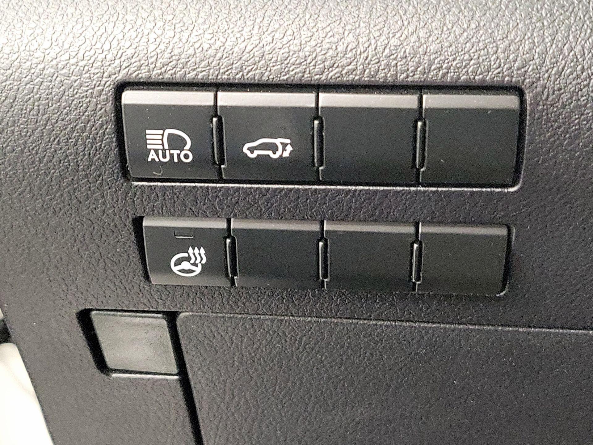 Thumbnail: 2022 Lexus RX - 13