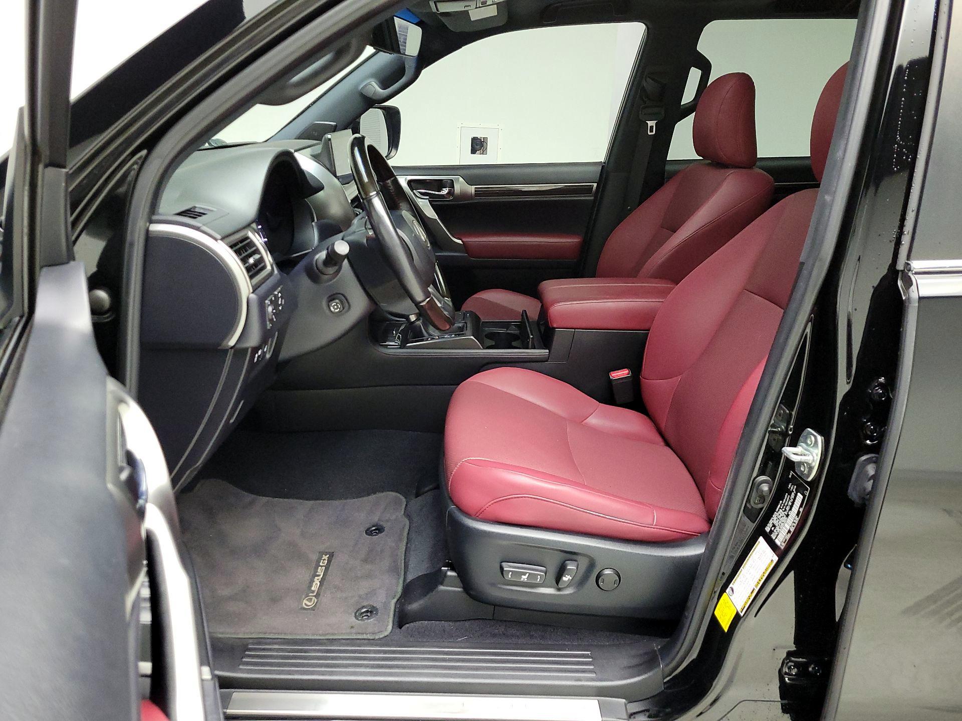 Thumbnail: 2023 Lexus GX - 9