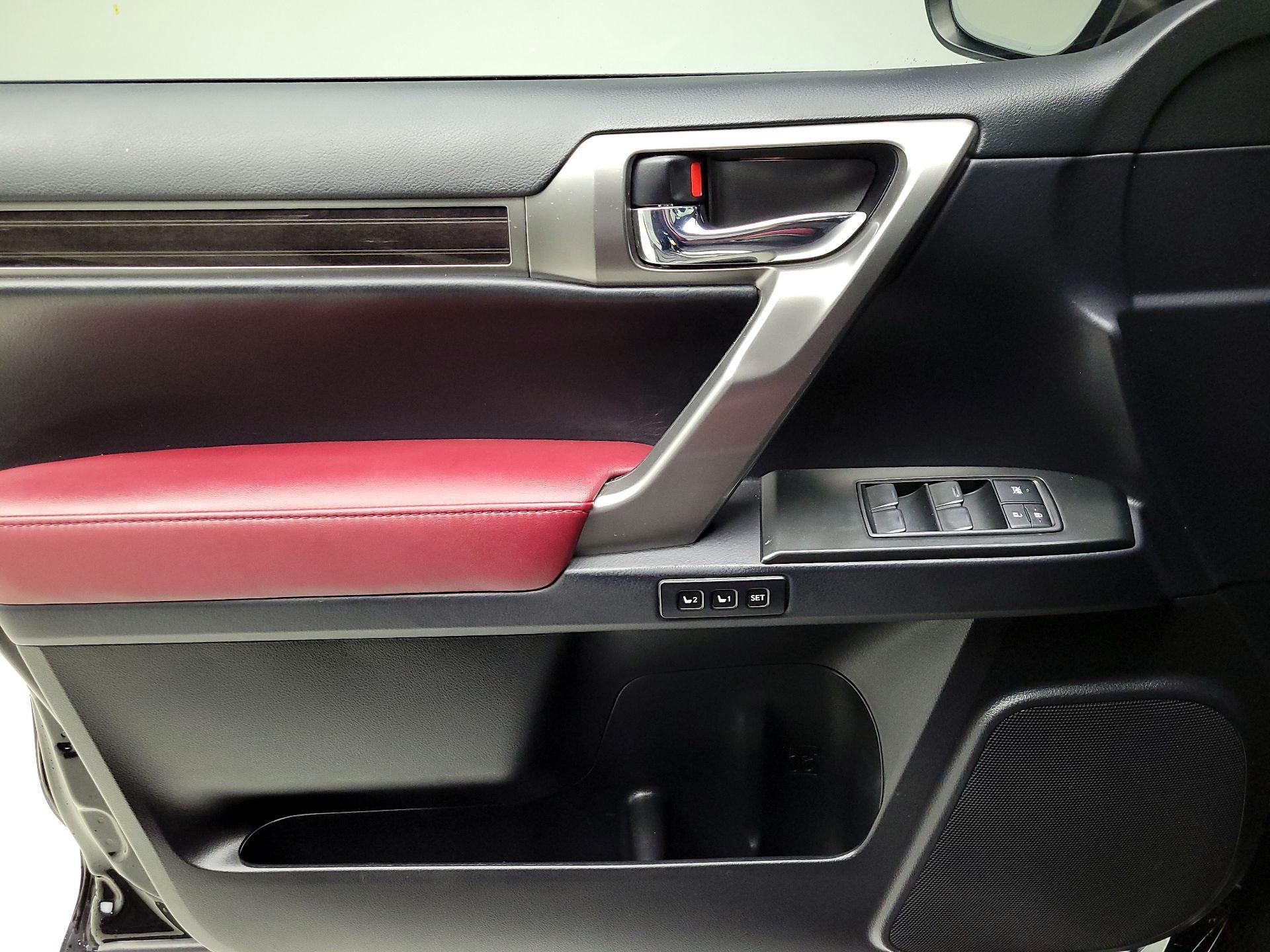 Thumbnail: 2023 Lexus GX - 10