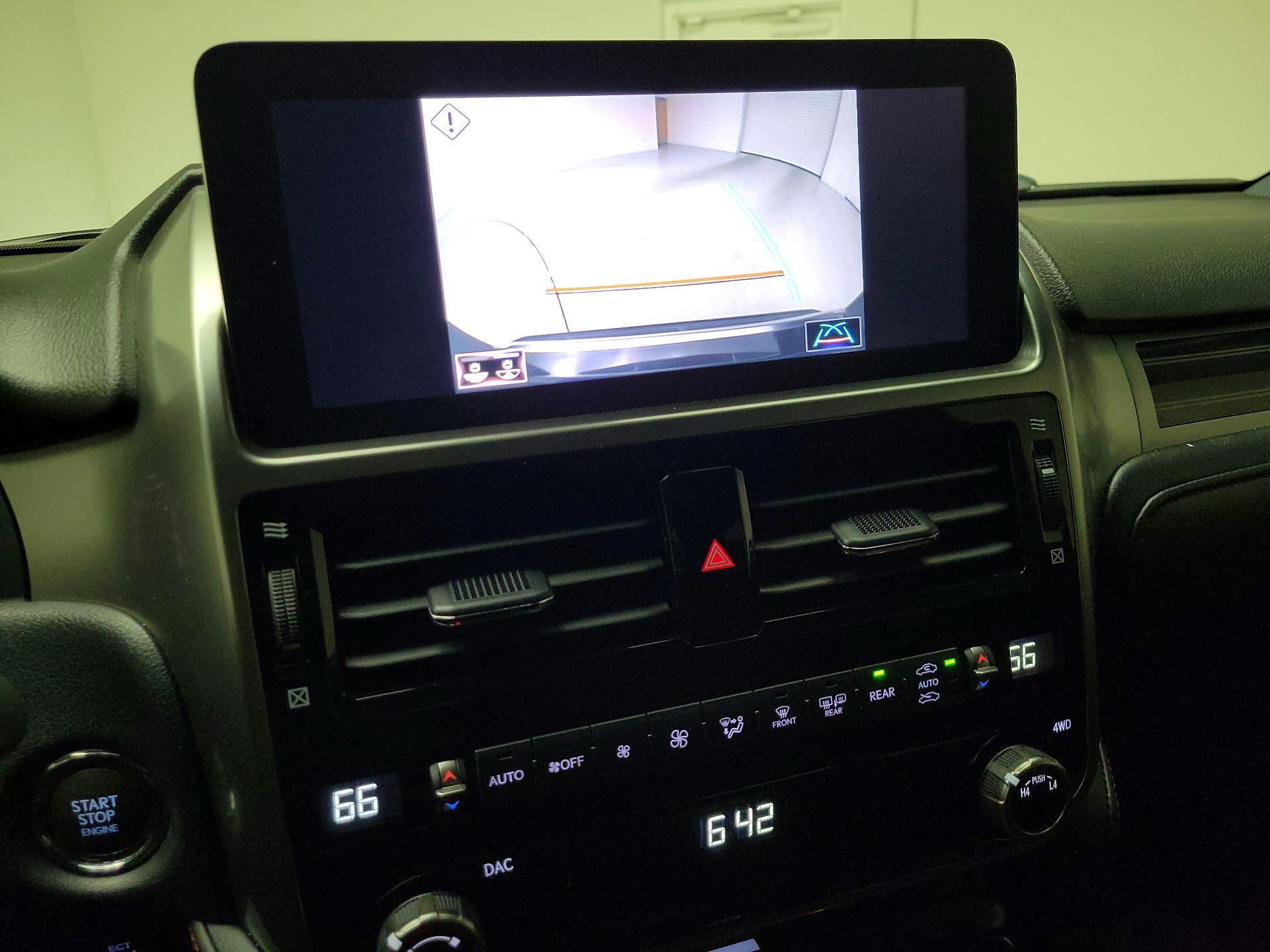 Thumbnail: 2023 Lexus GX - 12