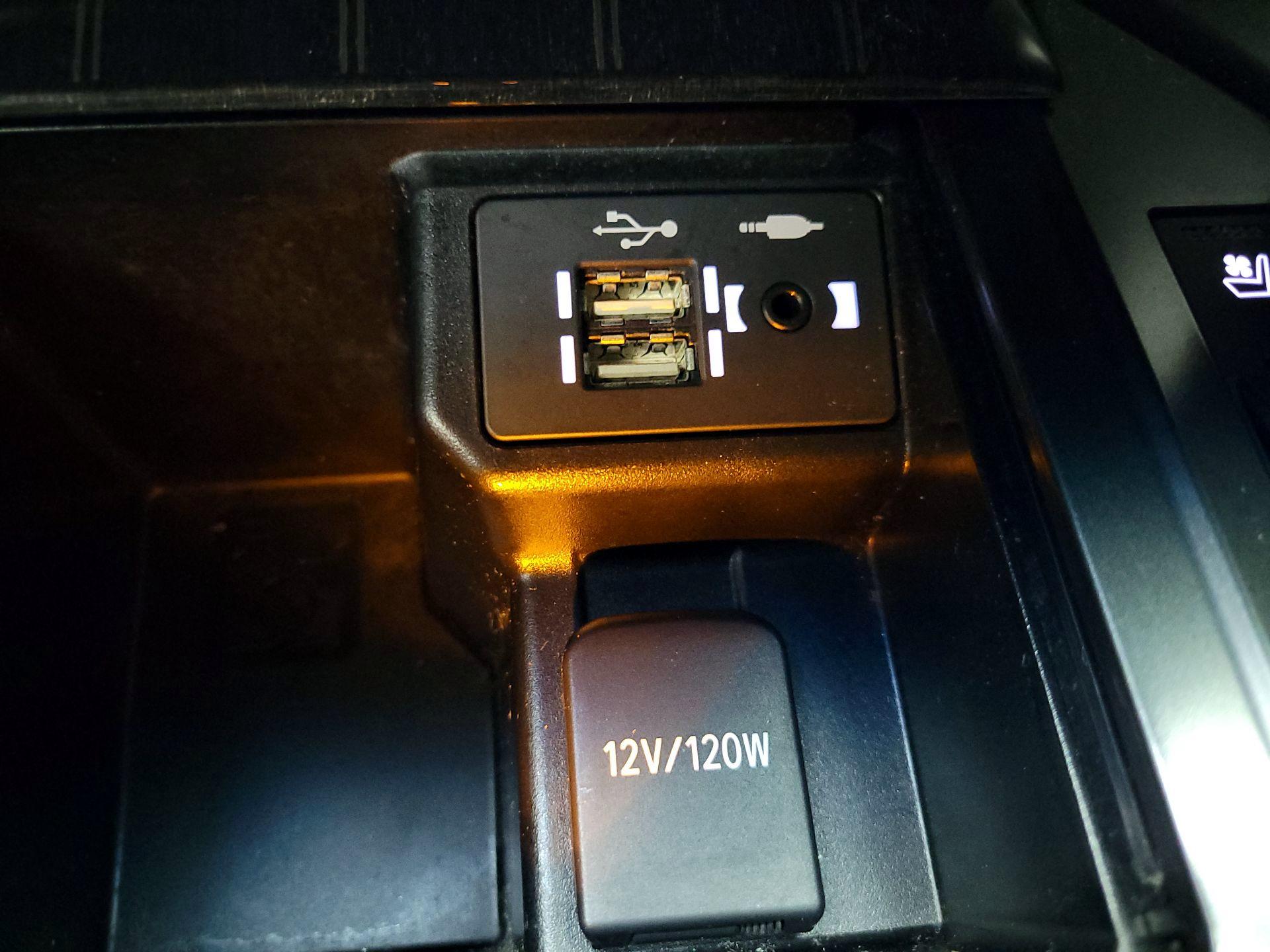 Thumbnail: 2023 Lexus GX - 16