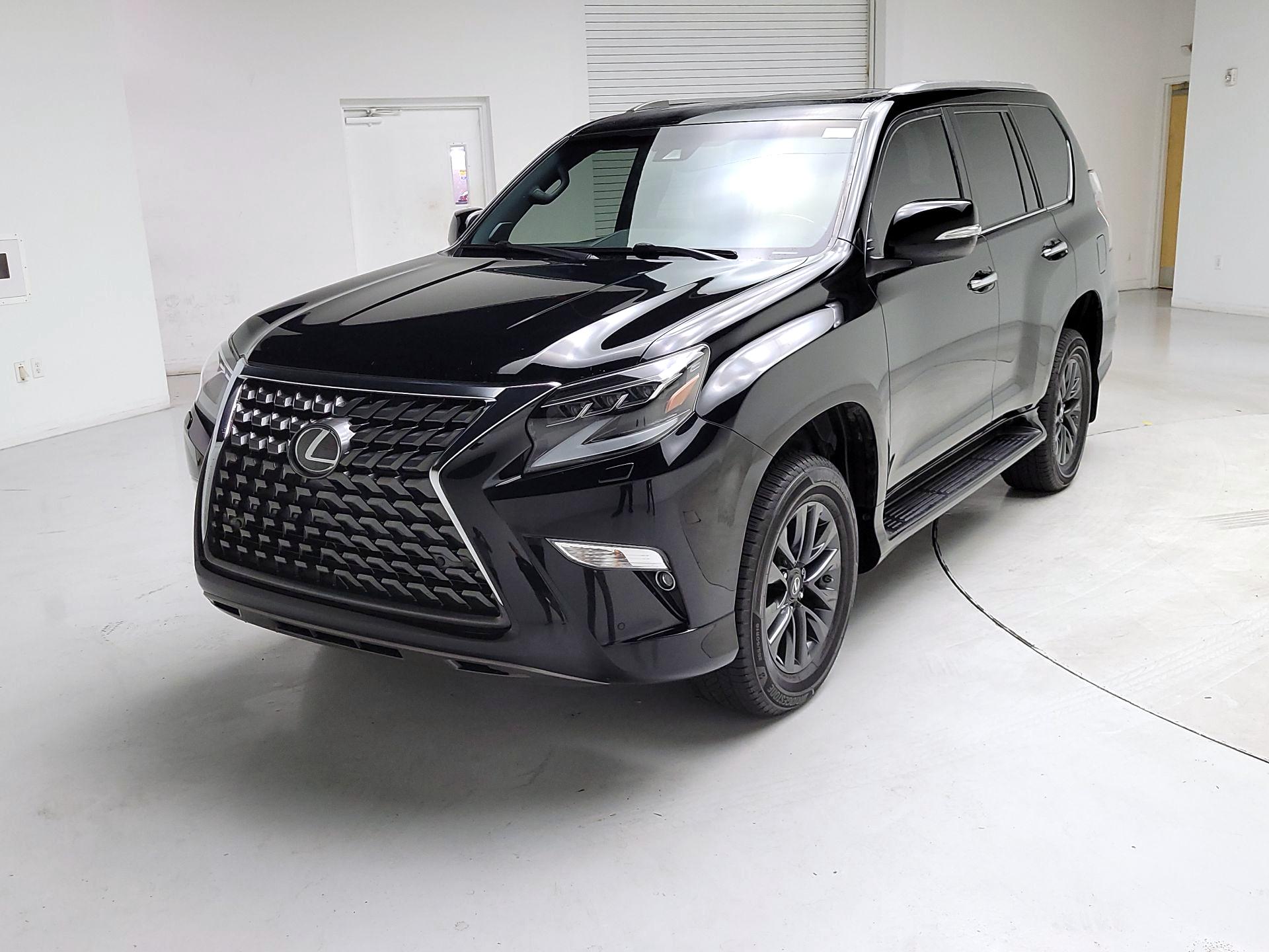 Thumbnail: 2023 Lexus GX - 3