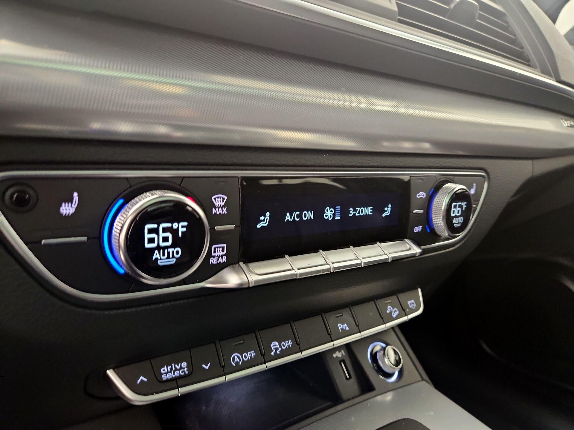 Thumbnail: 2020 Audi Q5 - 17