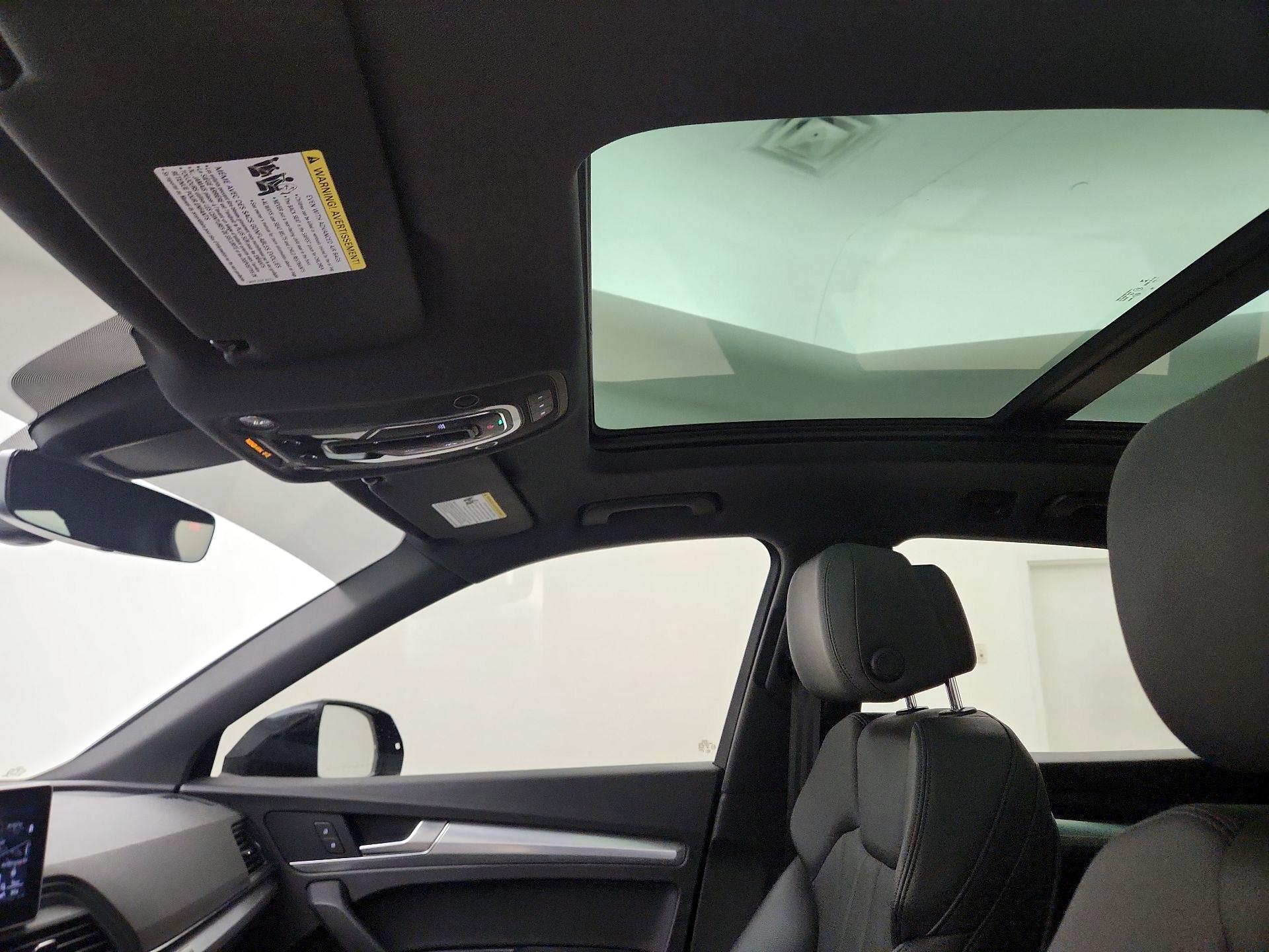 Thumbnail: 2020 Audi Q5 - 20