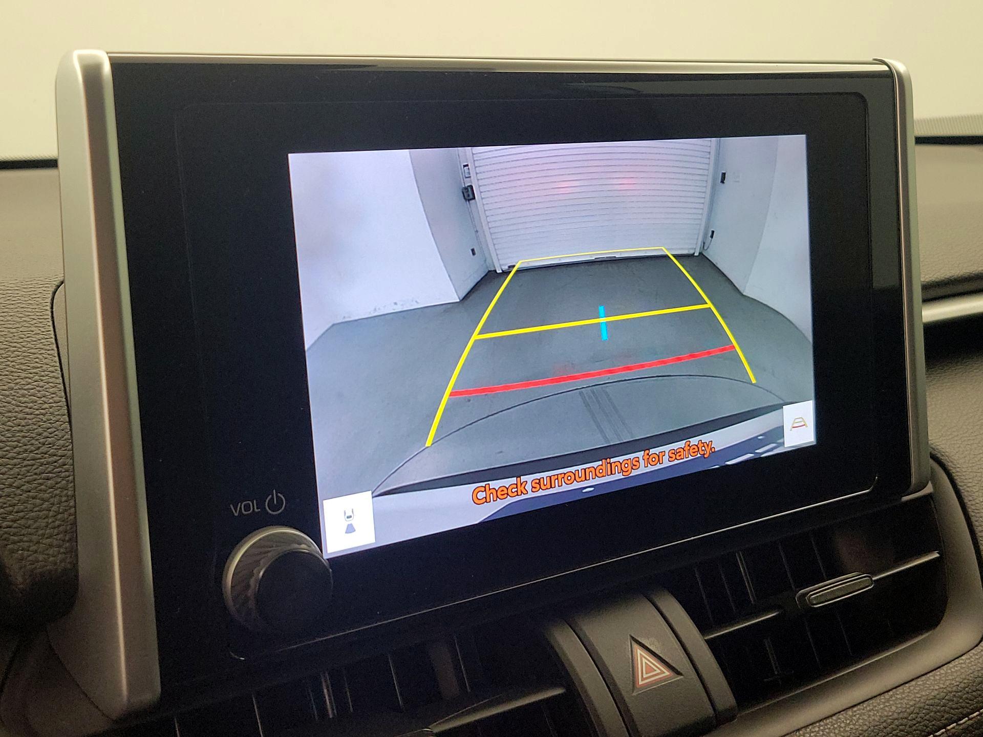 Thumbnail: 2023 Toyota RAV4 - 14