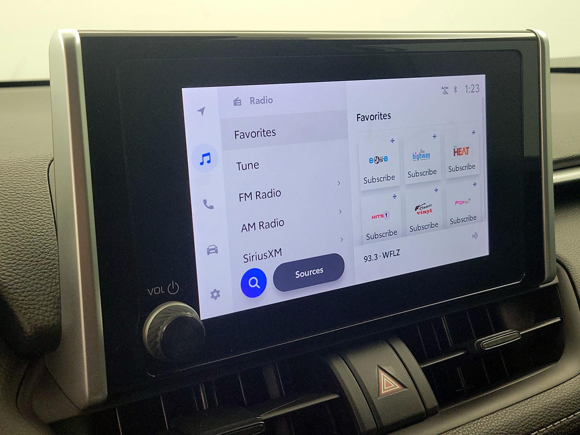 Thumbnail: 2023 Toyota RAV4 - 15