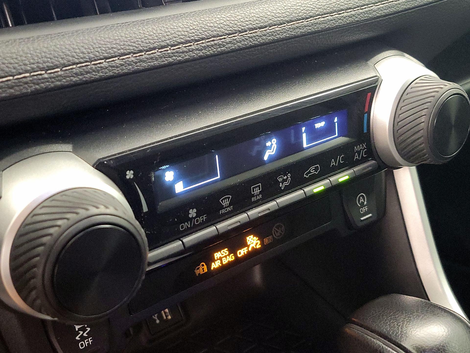 Thumbnail: 2023 Toyota RAV4 - 16