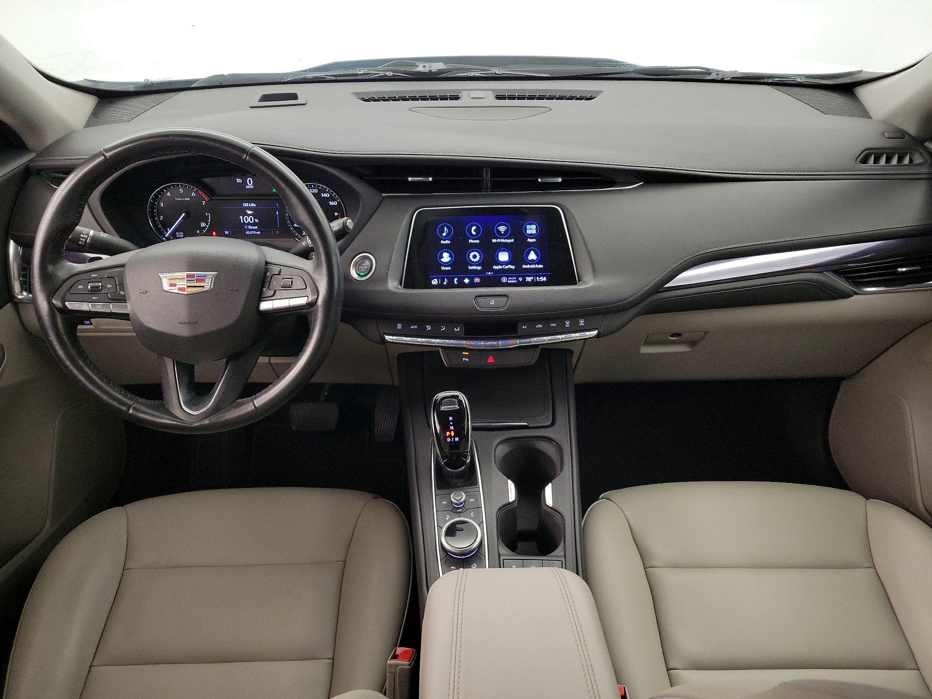 Thumbnail: 2023 Cadillac XT4 - 9