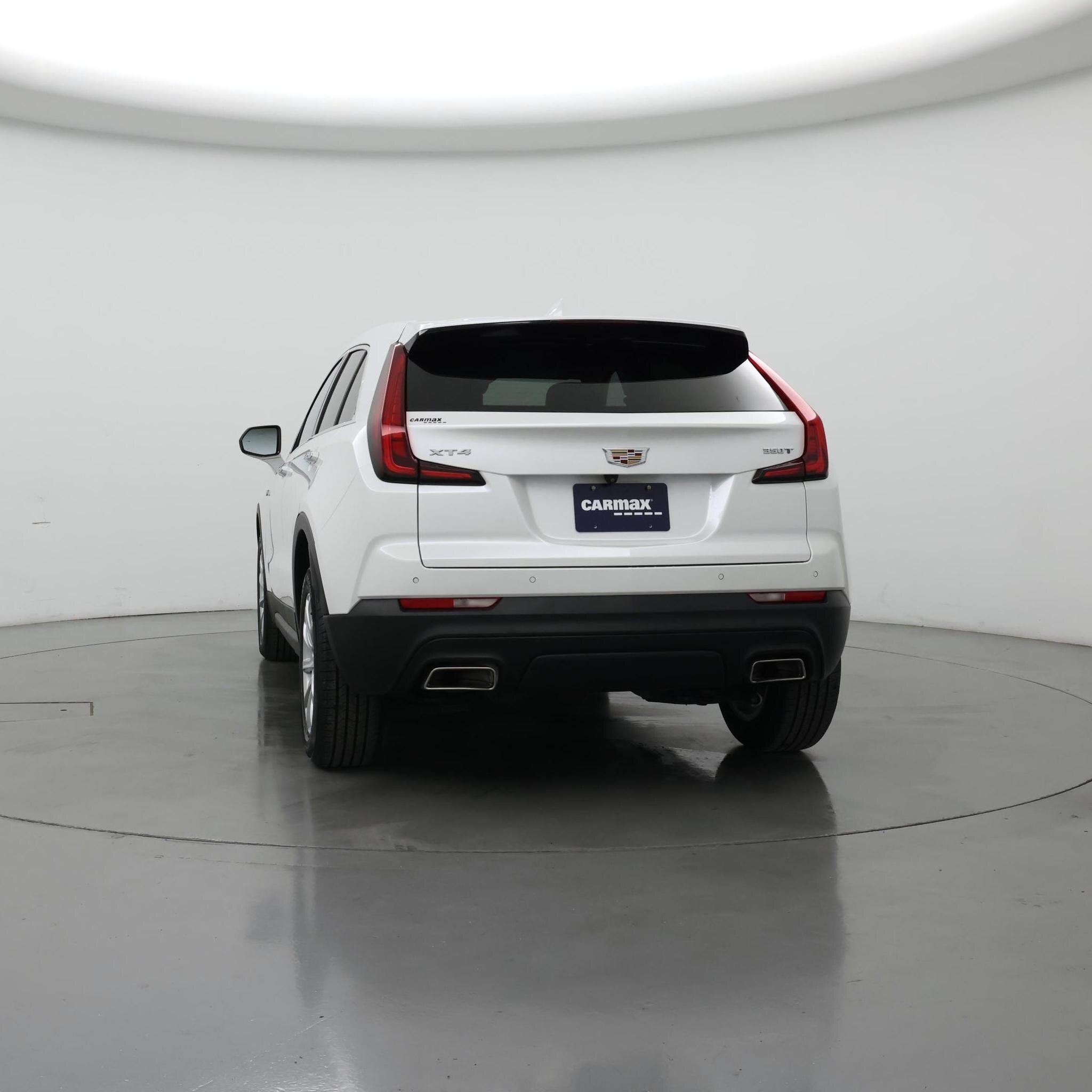 Thumbnail: 2023 Cadillac XT4 - 6