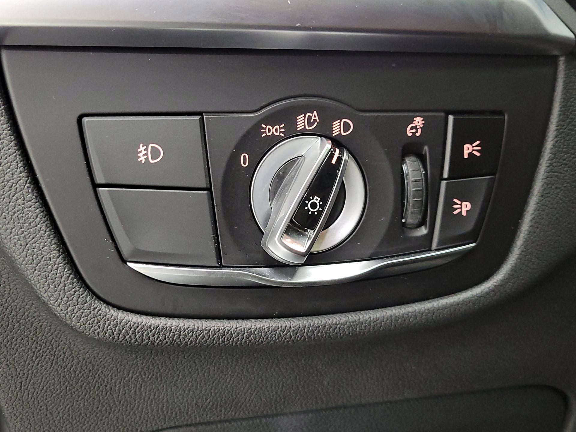 Thumbnail: 2020 BMW X3 - 13