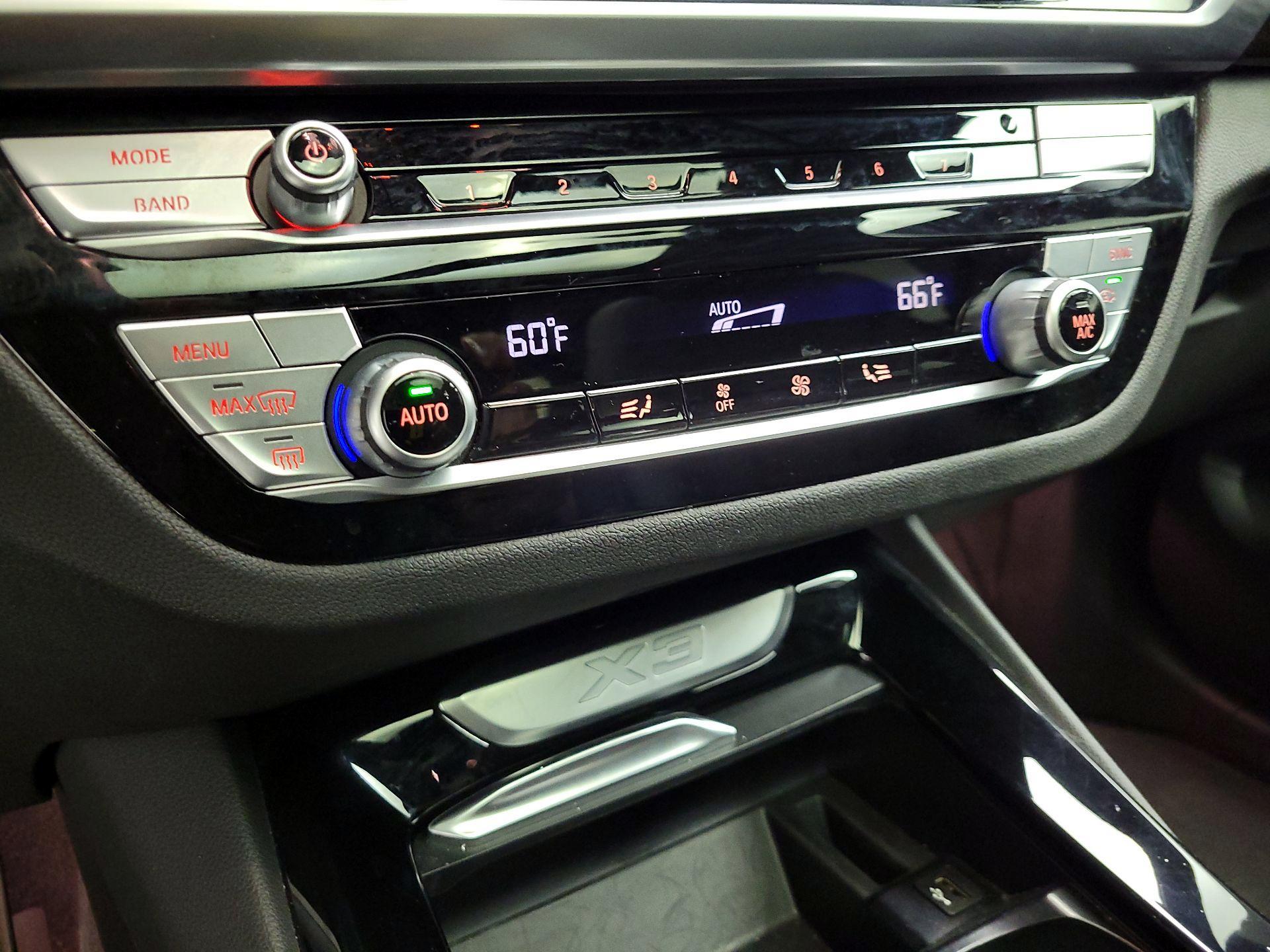 Thumbnail: 2020 BMW X3 - 17