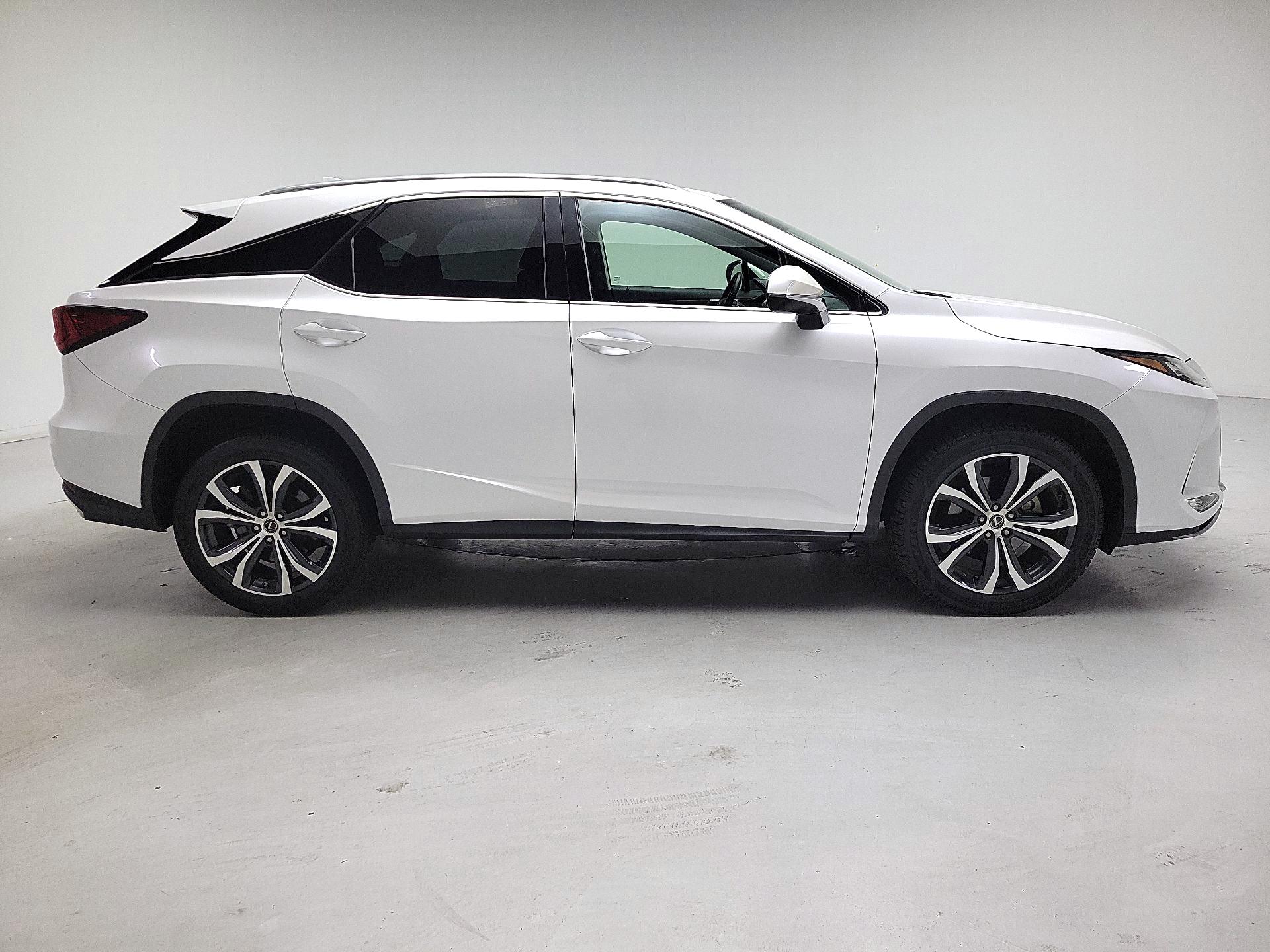 Thumbnail: 2022 Lexus RX - 4