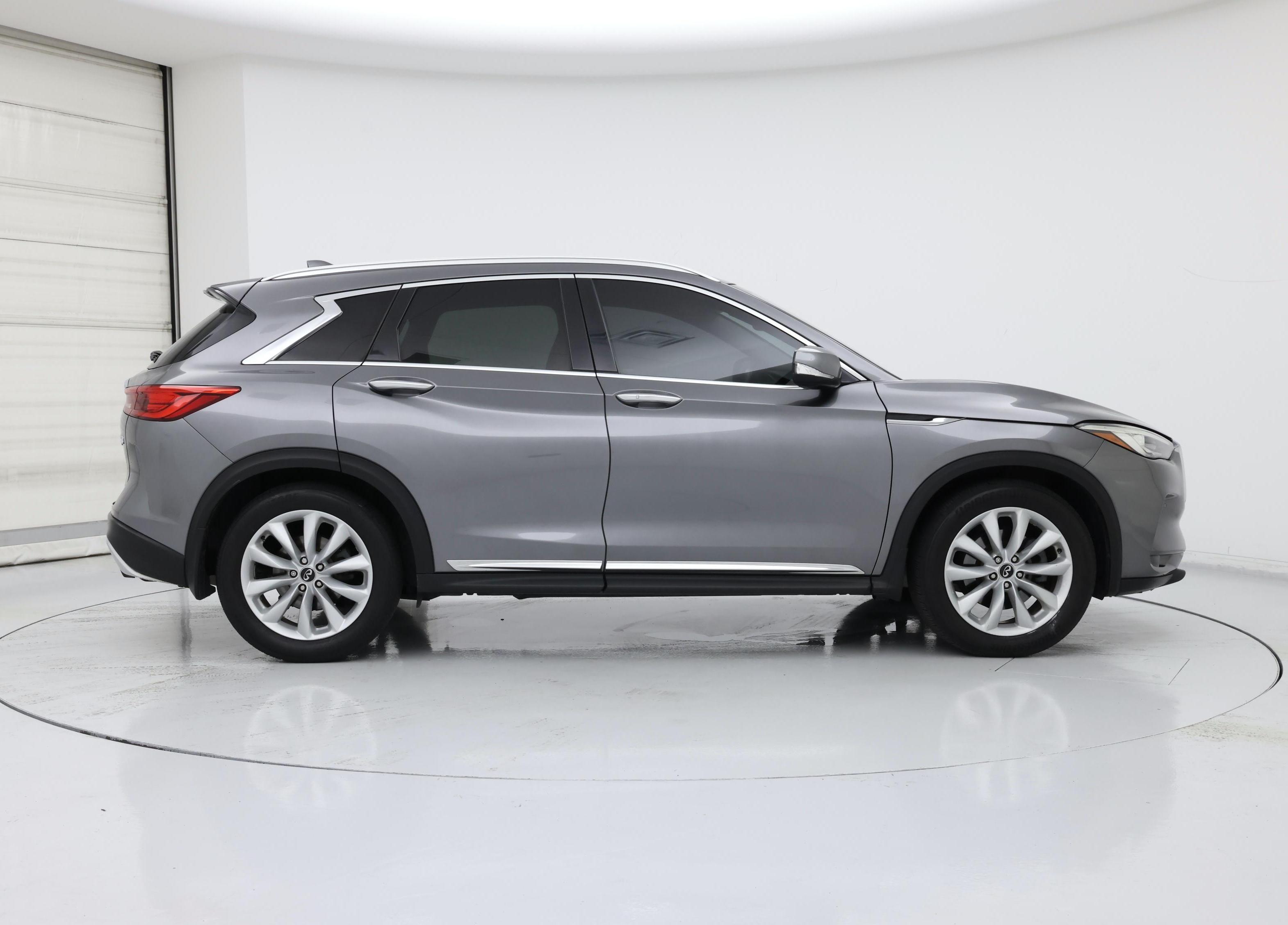 Thumbnail: 2019 INFINITI QX50 - 7