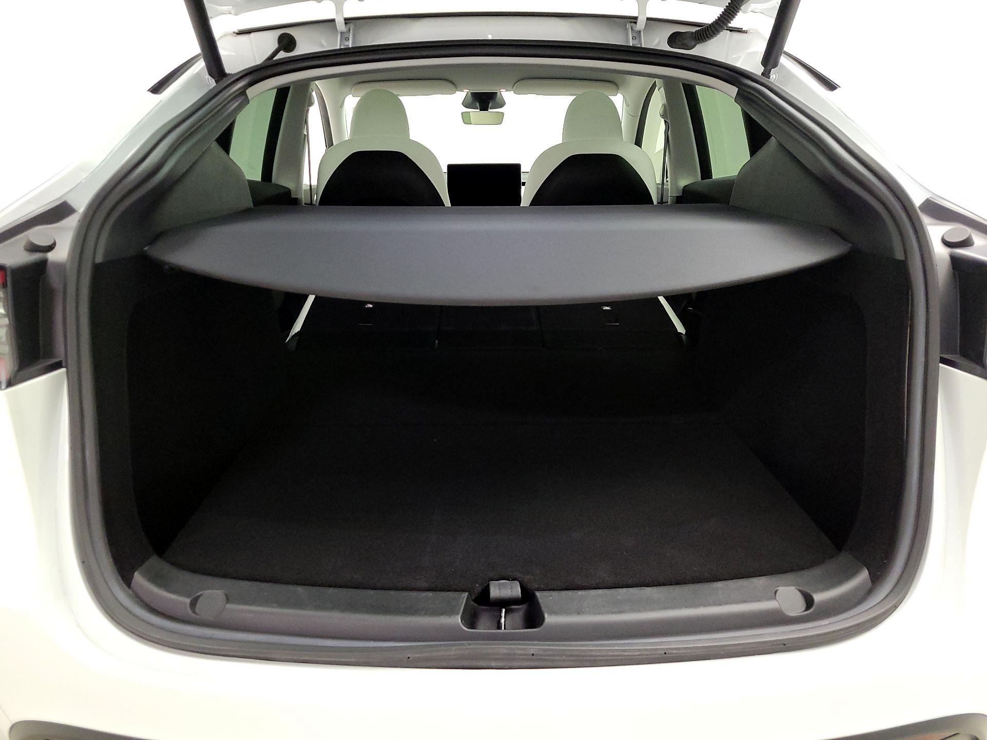 Thumbnail: 2024 Tesla Model Y - 20