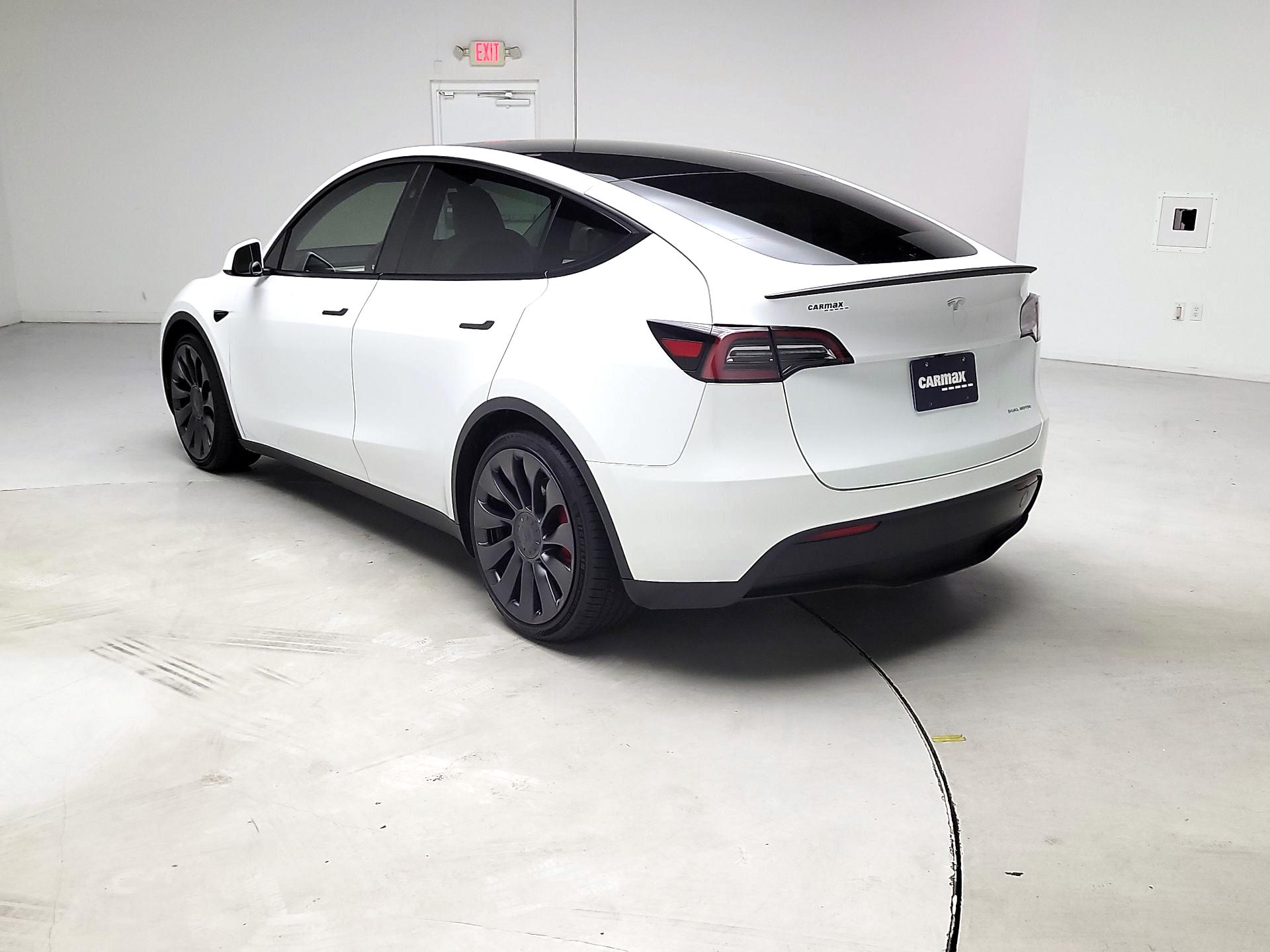 Thumbnail: 2024 Tesla Model Y - 7