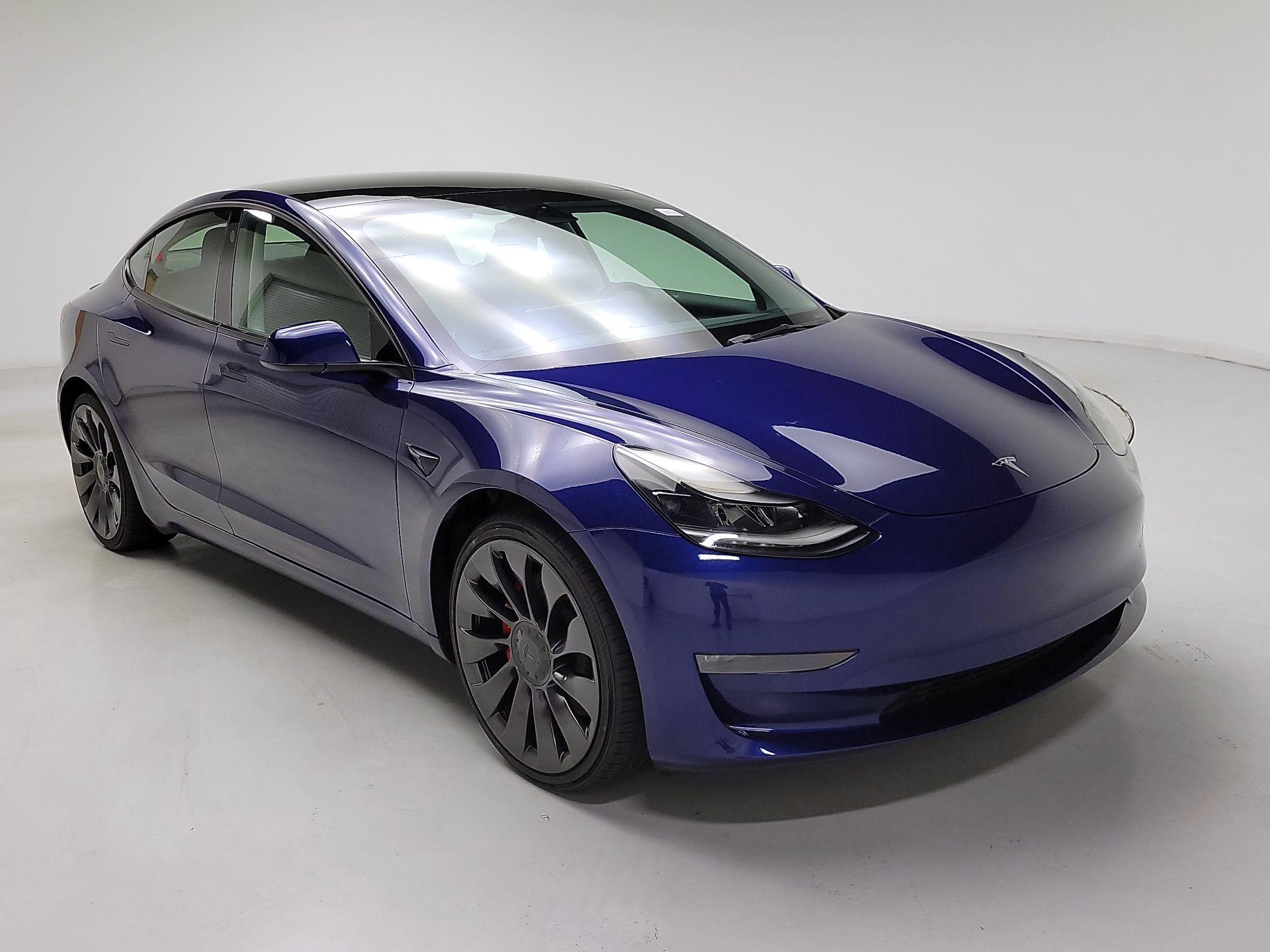 Thumbnail: 2023 Tesla Model 3 - 1