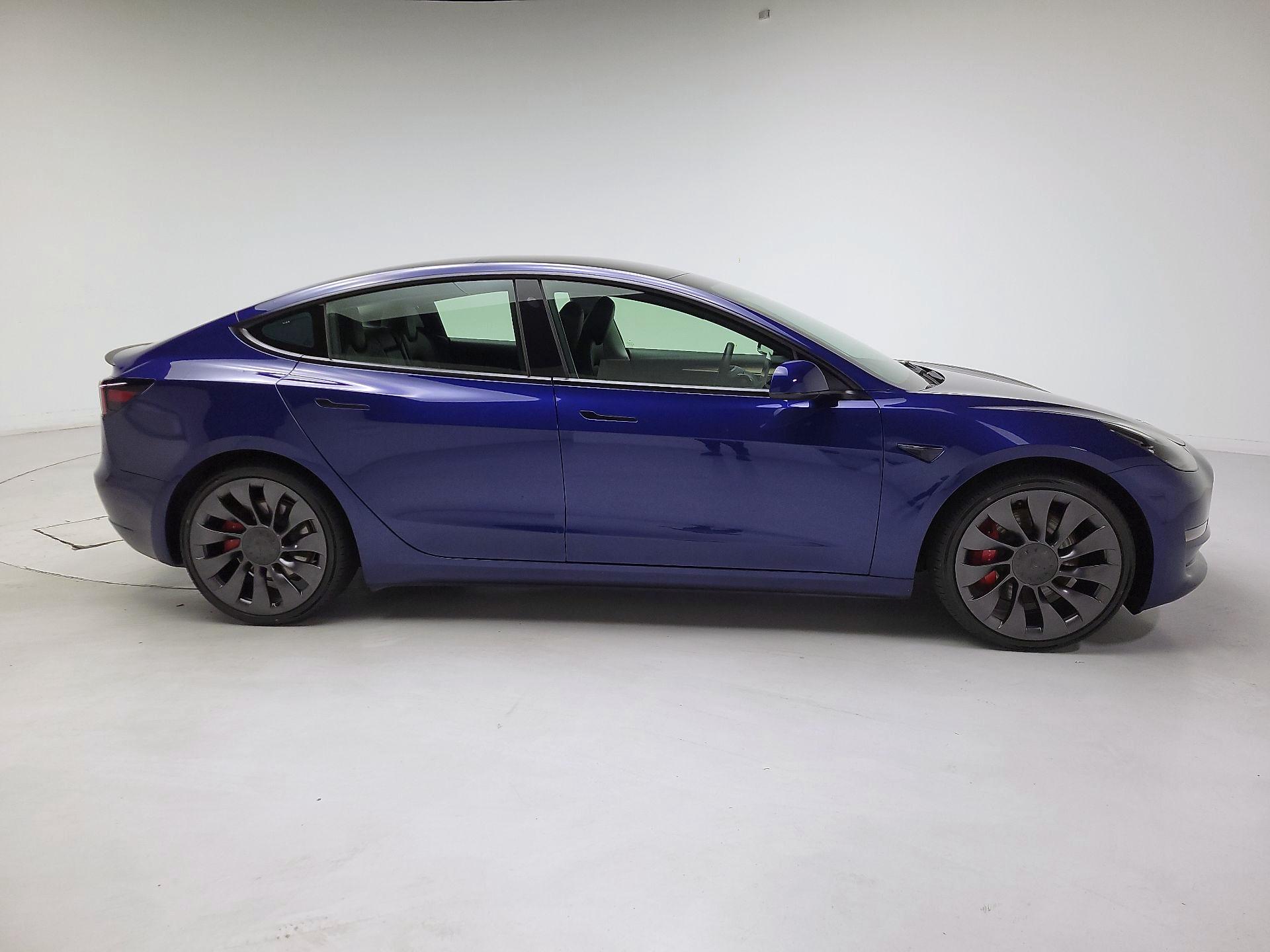 Thumbnail: 2023 Tesla Model 3 - 4