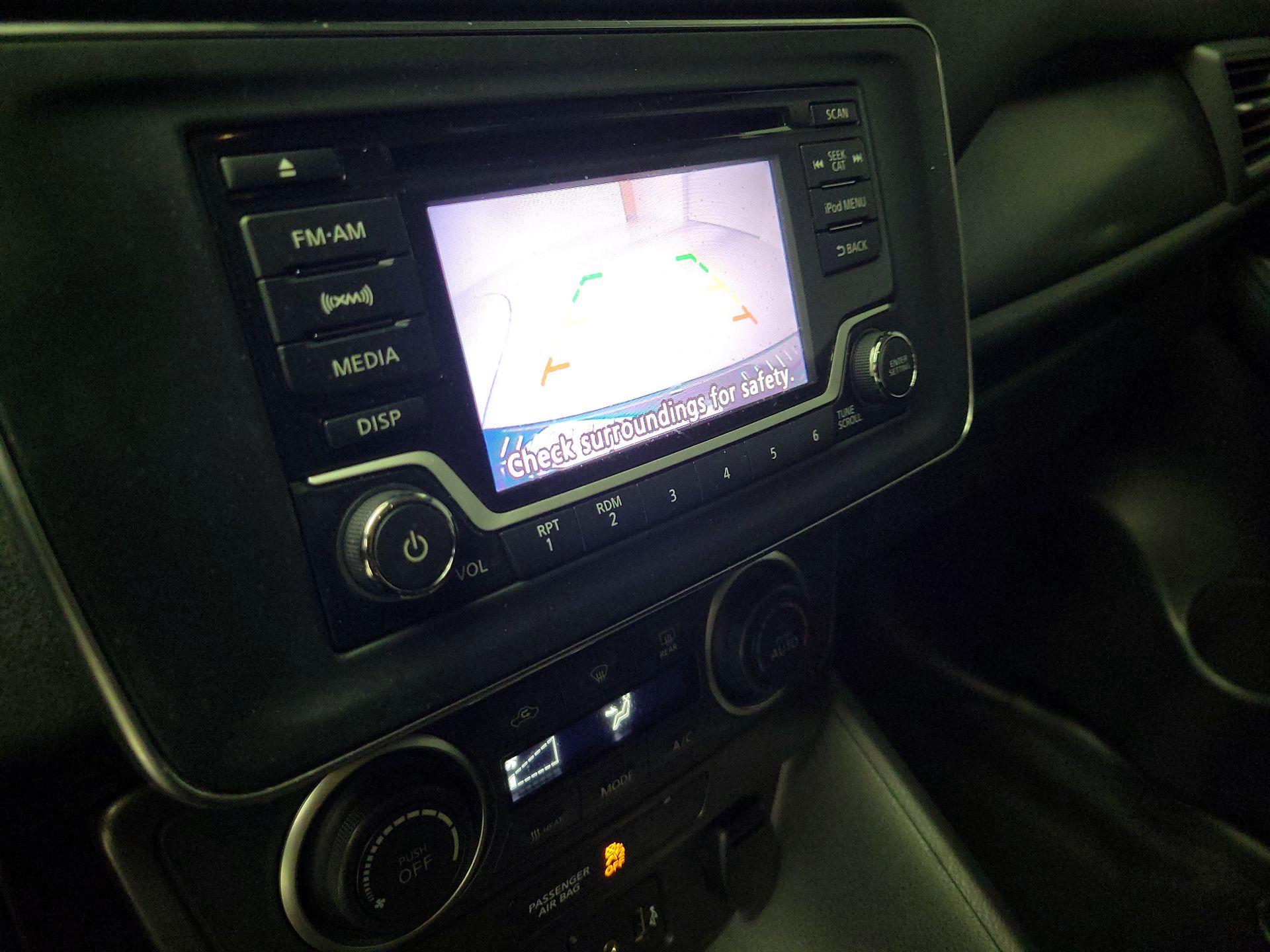 Thumbnail: 2019 Nissan Leaf - 12