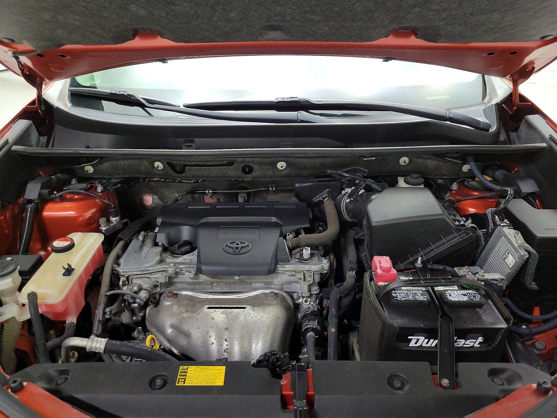 Thumbnail: 2015 Toyota RAV4 - 20