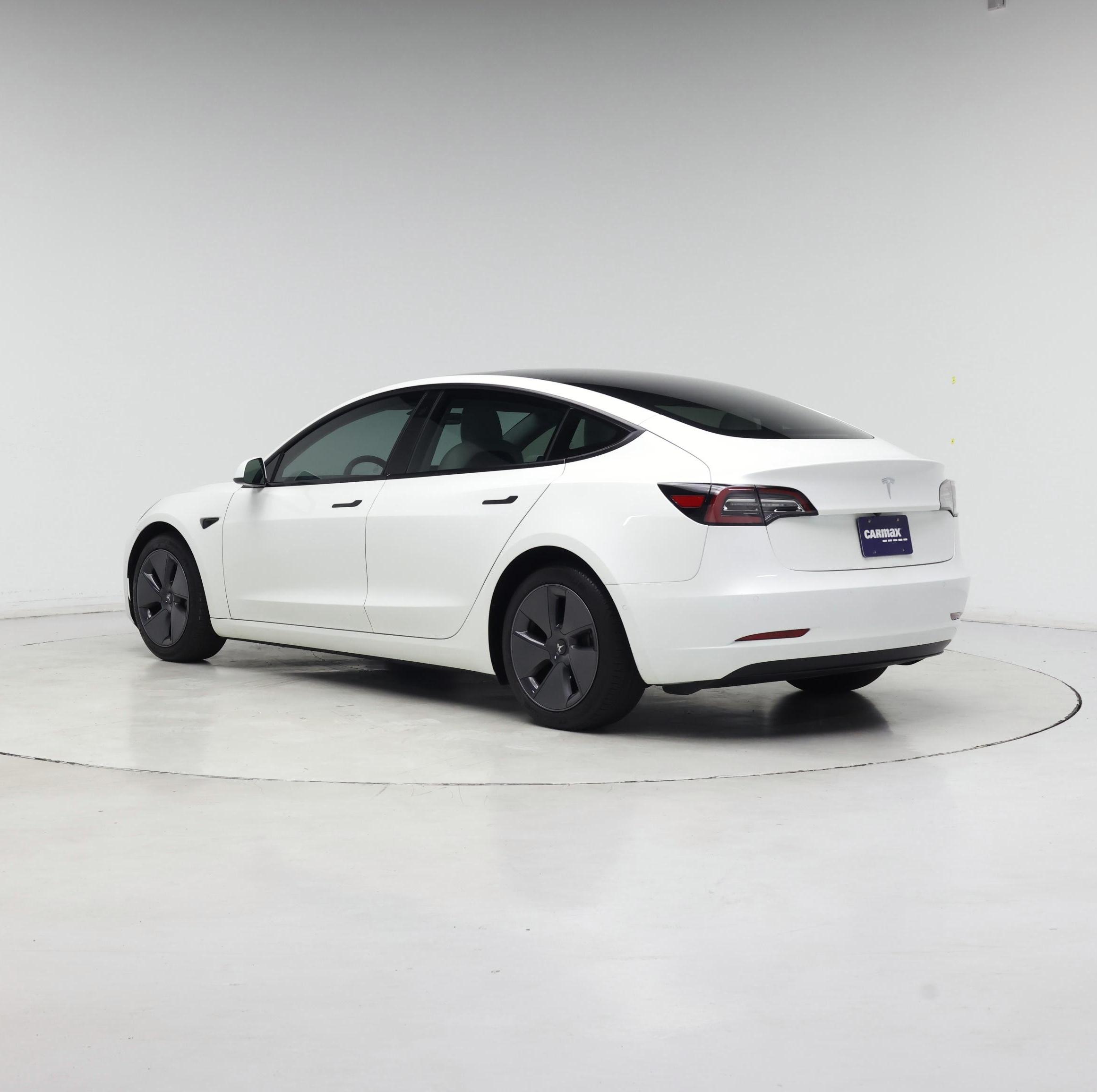 Thumbnail: 2022 Tesla Model 3 - 2