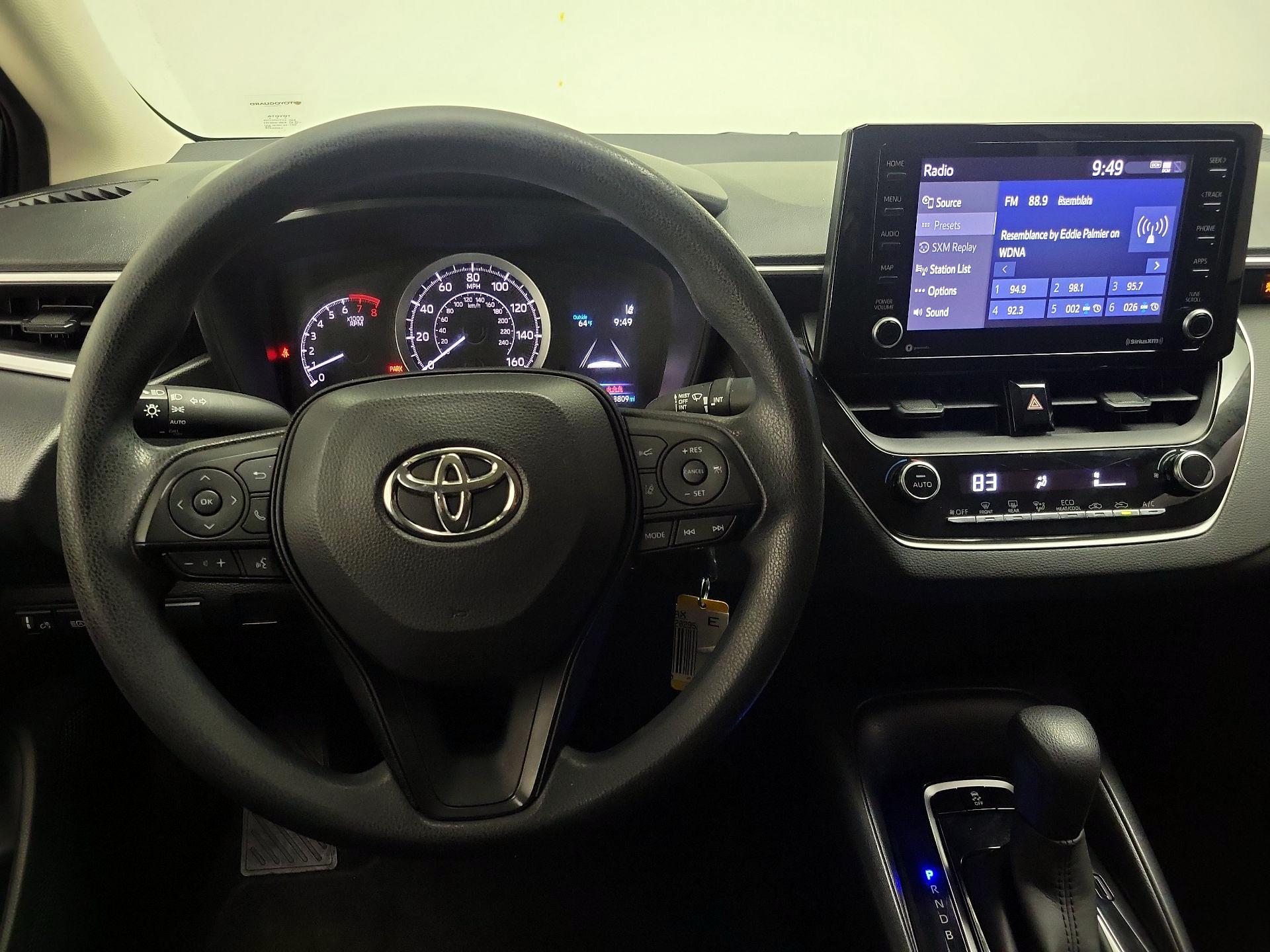 Thumbnail: 2022 Toyota Corolla - 10