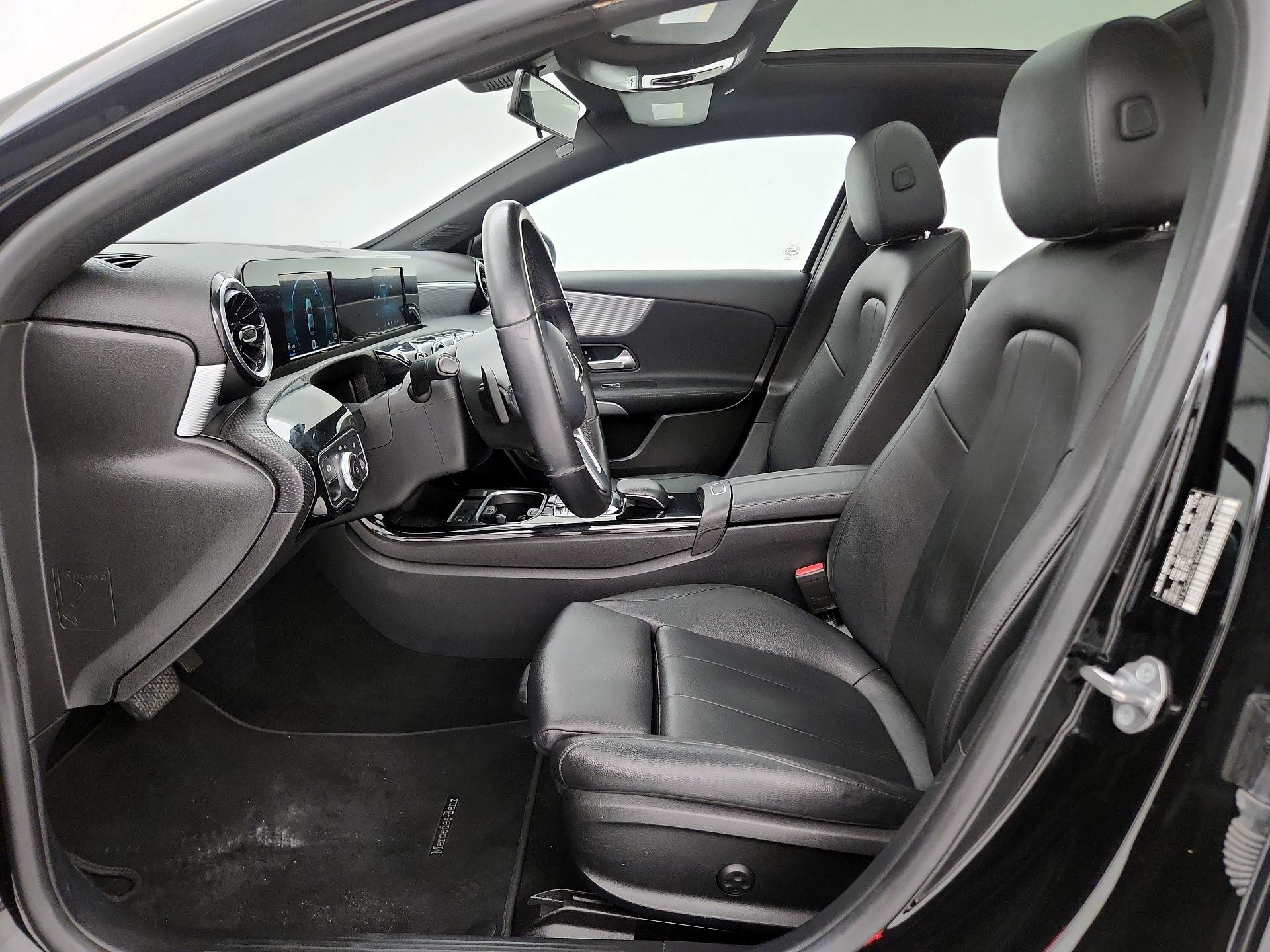 Thumbnail: 2020 Mercedes-Benz A-Class - 11