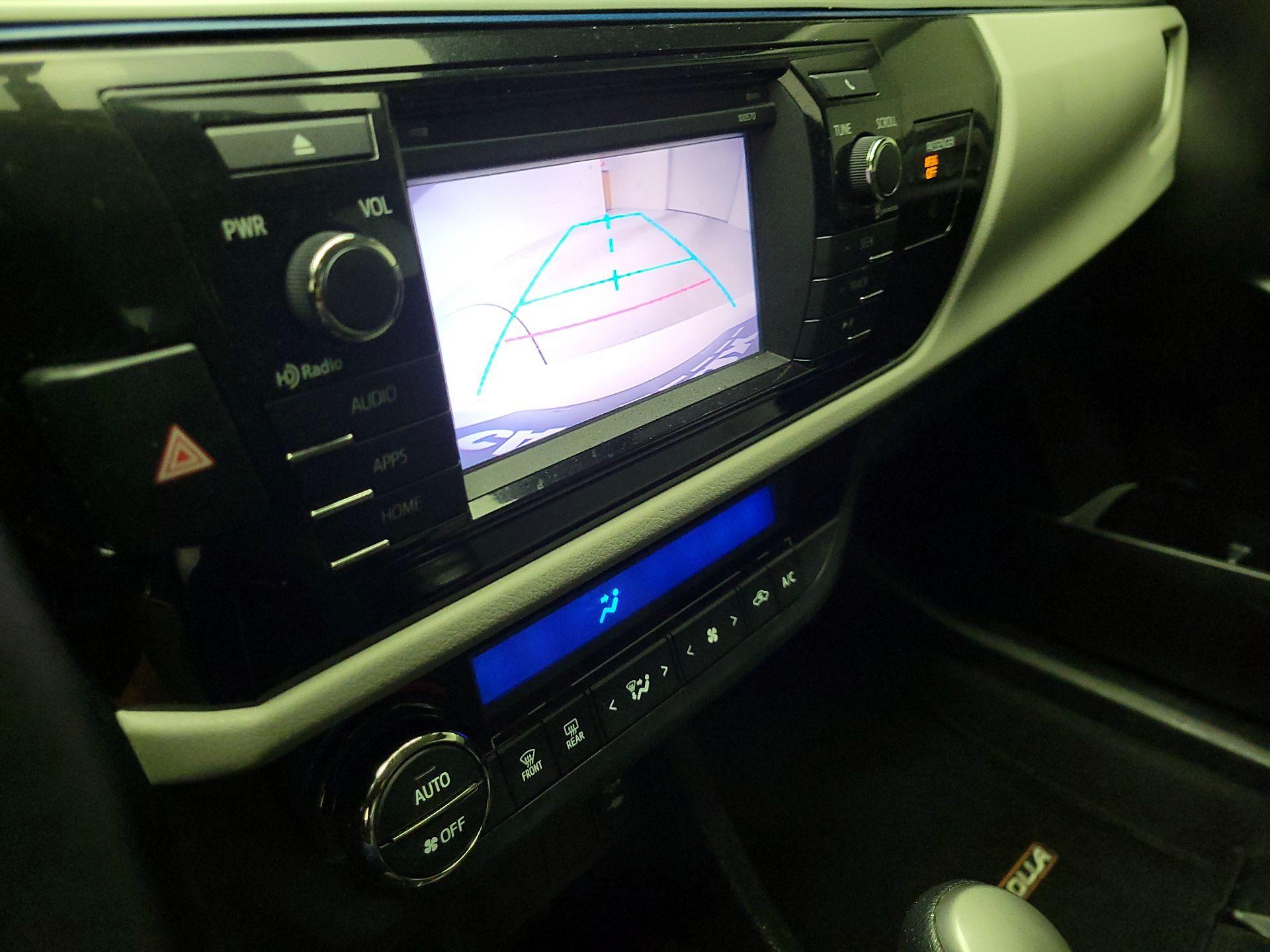 Thumbnail: 2016 Toyota Corolla - 12