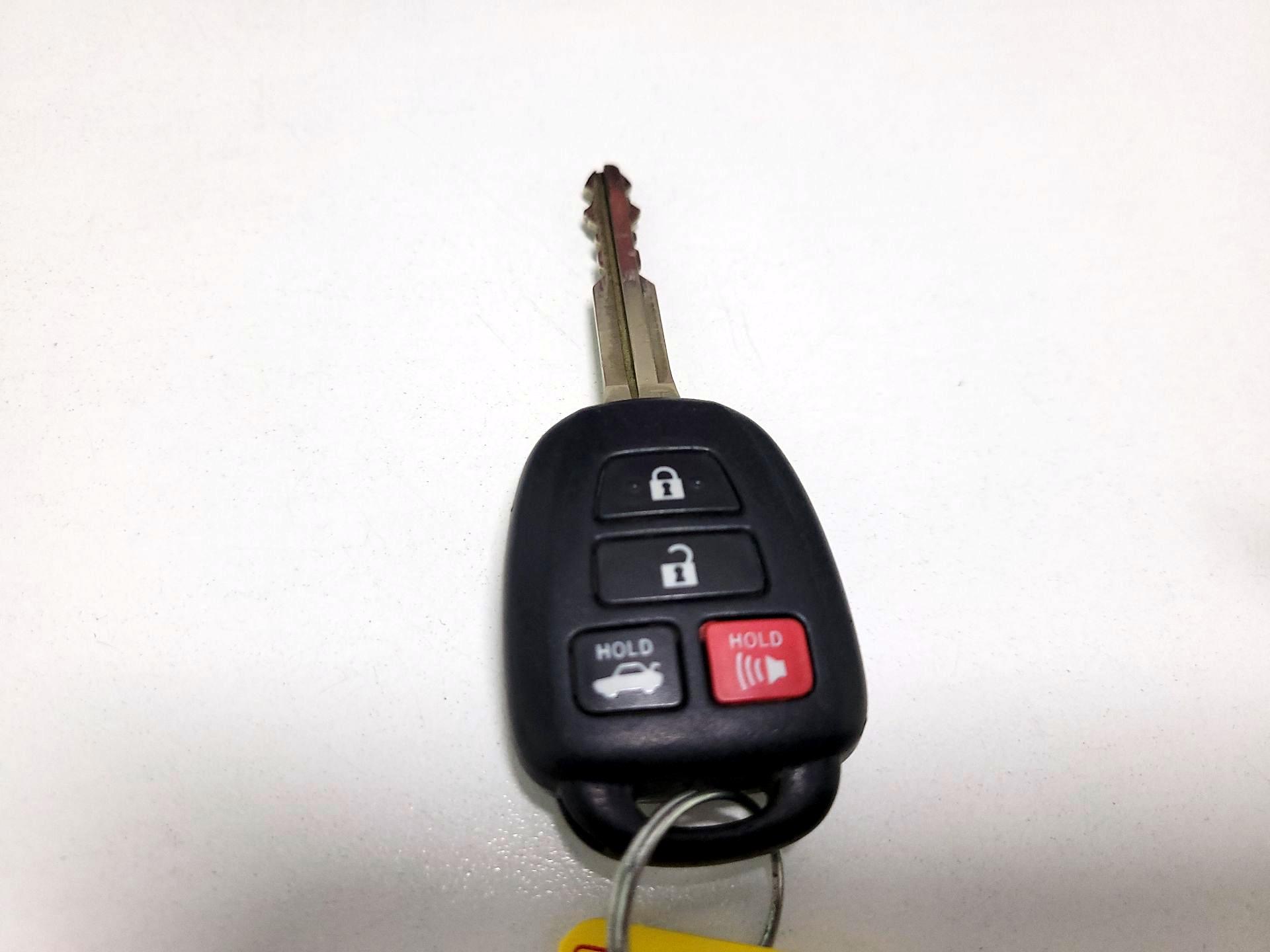 Thumbnail: 2016 Toyota Corolla - 20