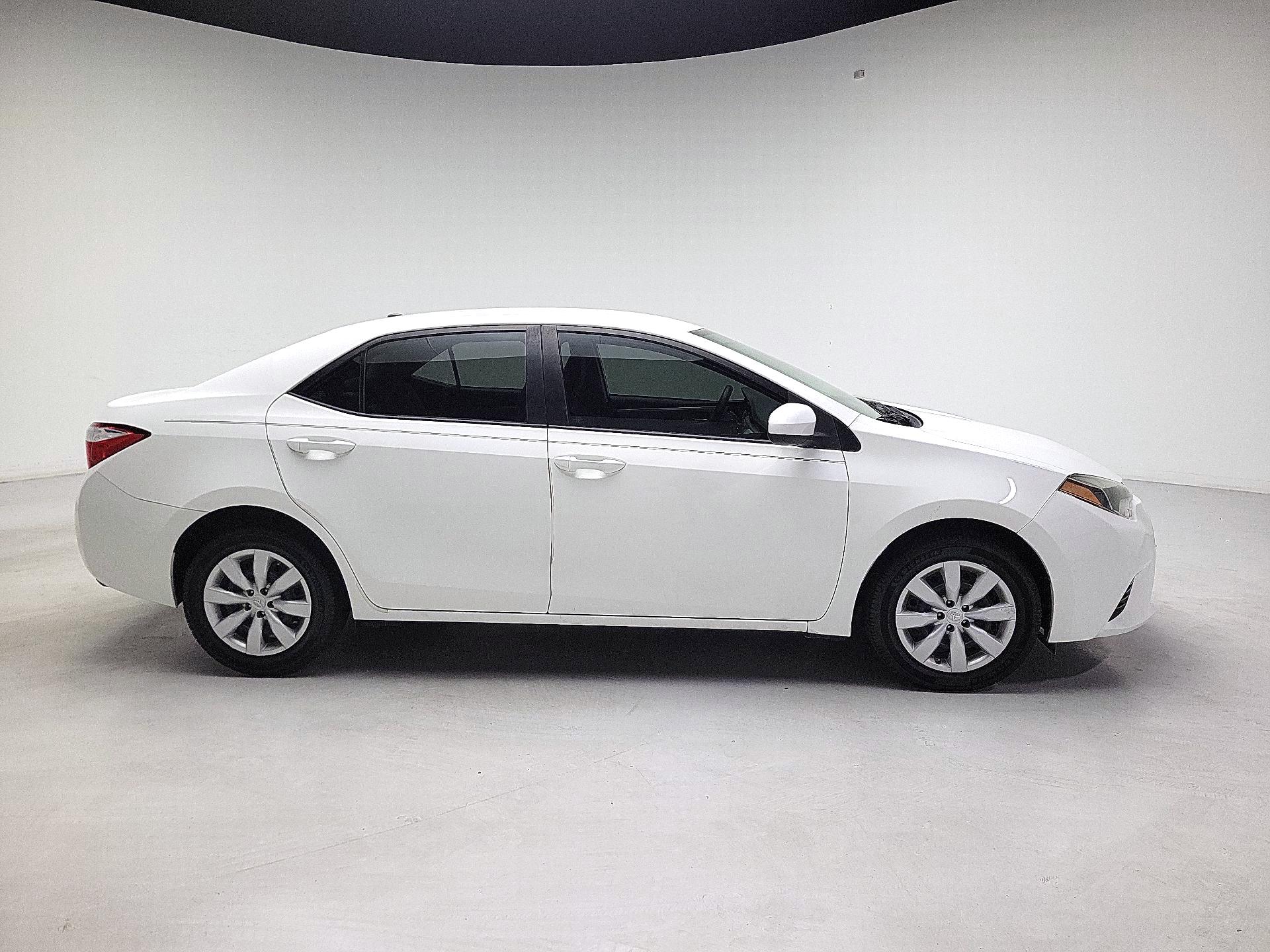 Thumbnail: 2016 Toyota Corolla - 4