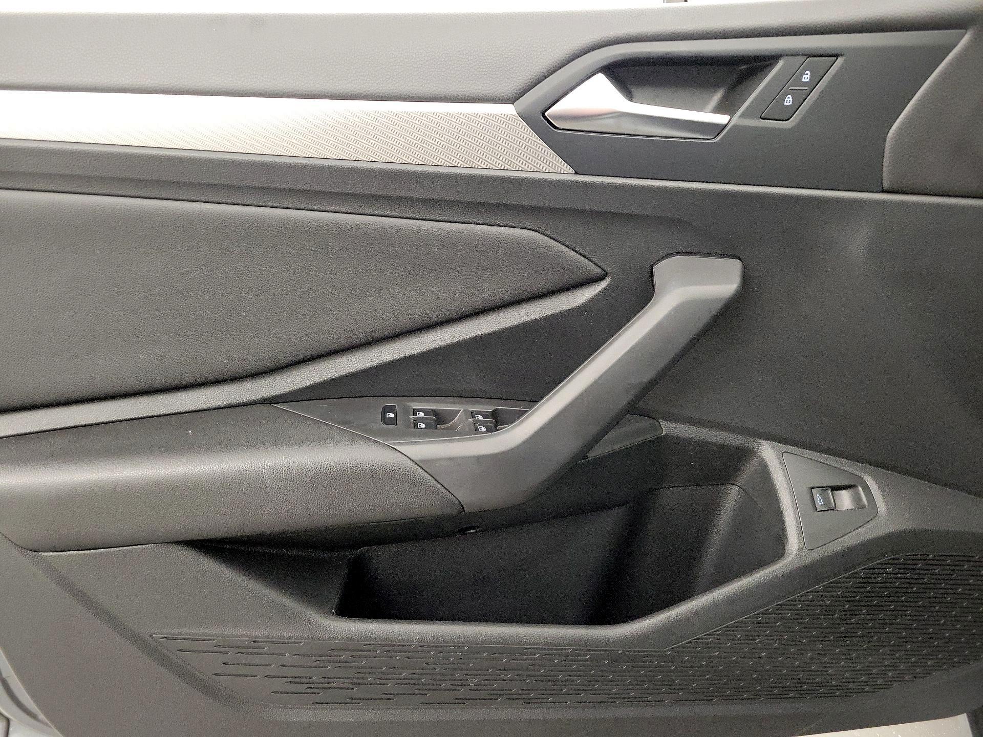 Thumbnail: 2020 Volkswagen Jetta - 12