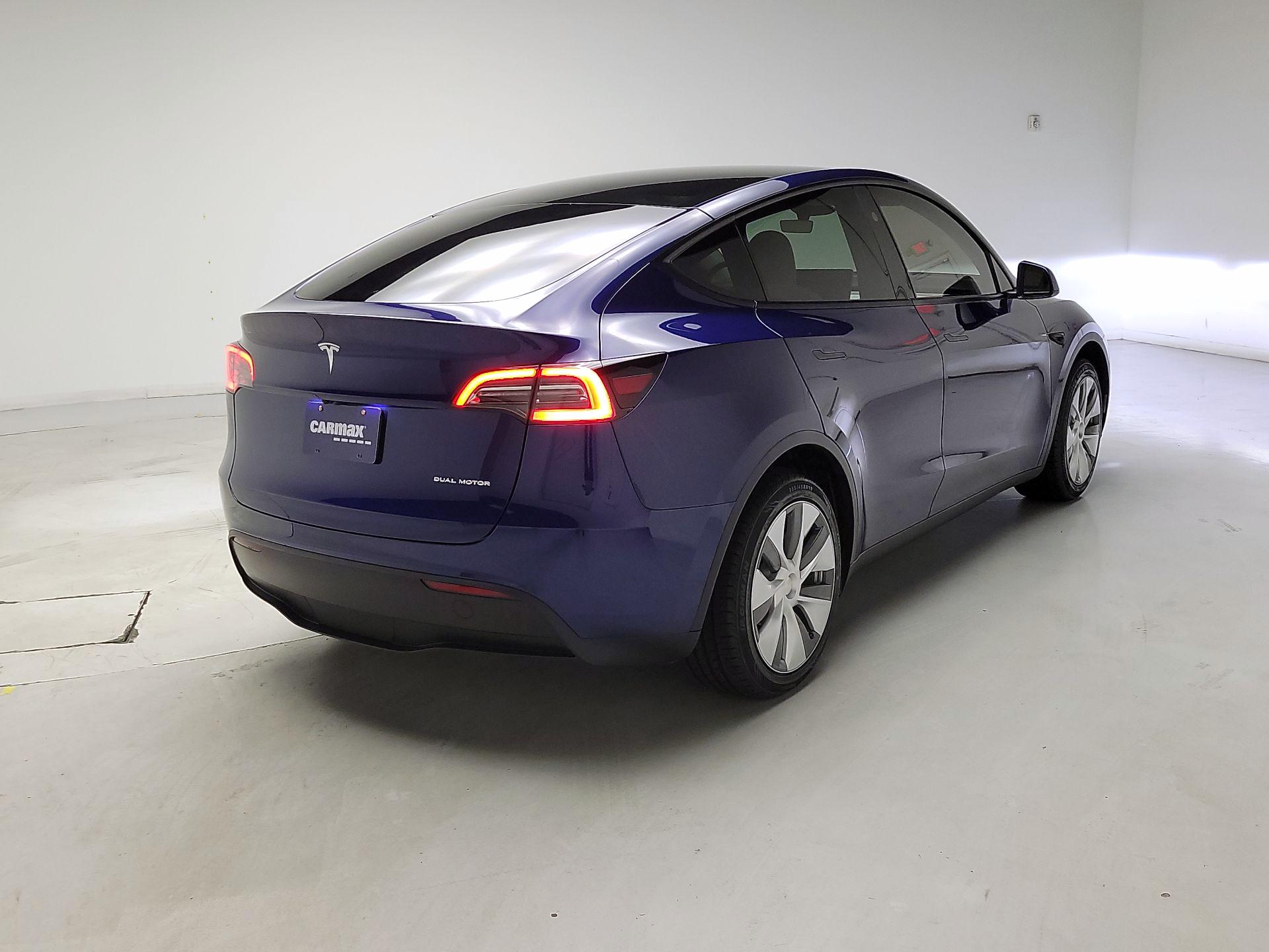 Thumbnail: 2023 Tesla Model Y - 5