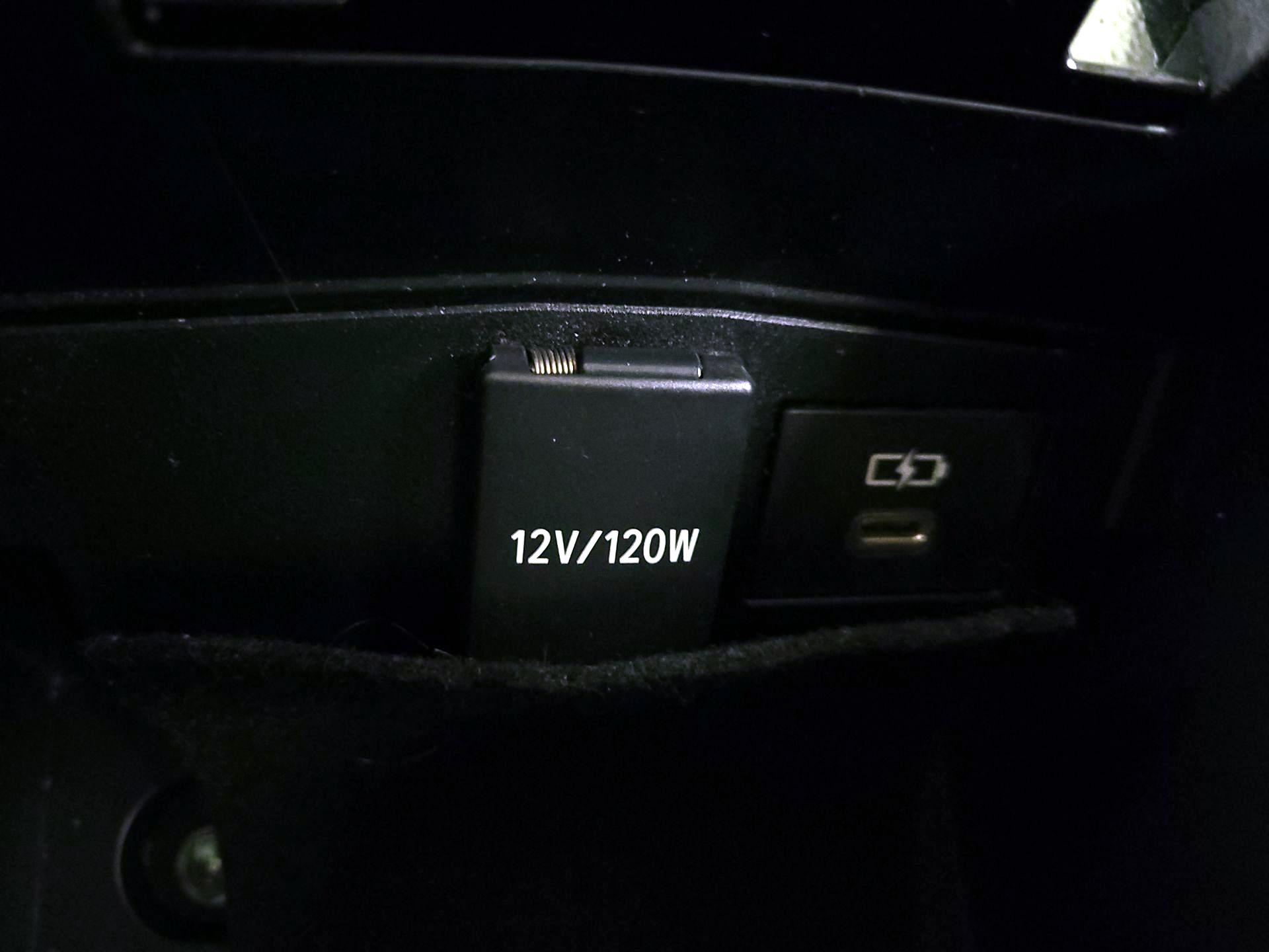 Thumbnail: 2022 Toyota Corolla - 18