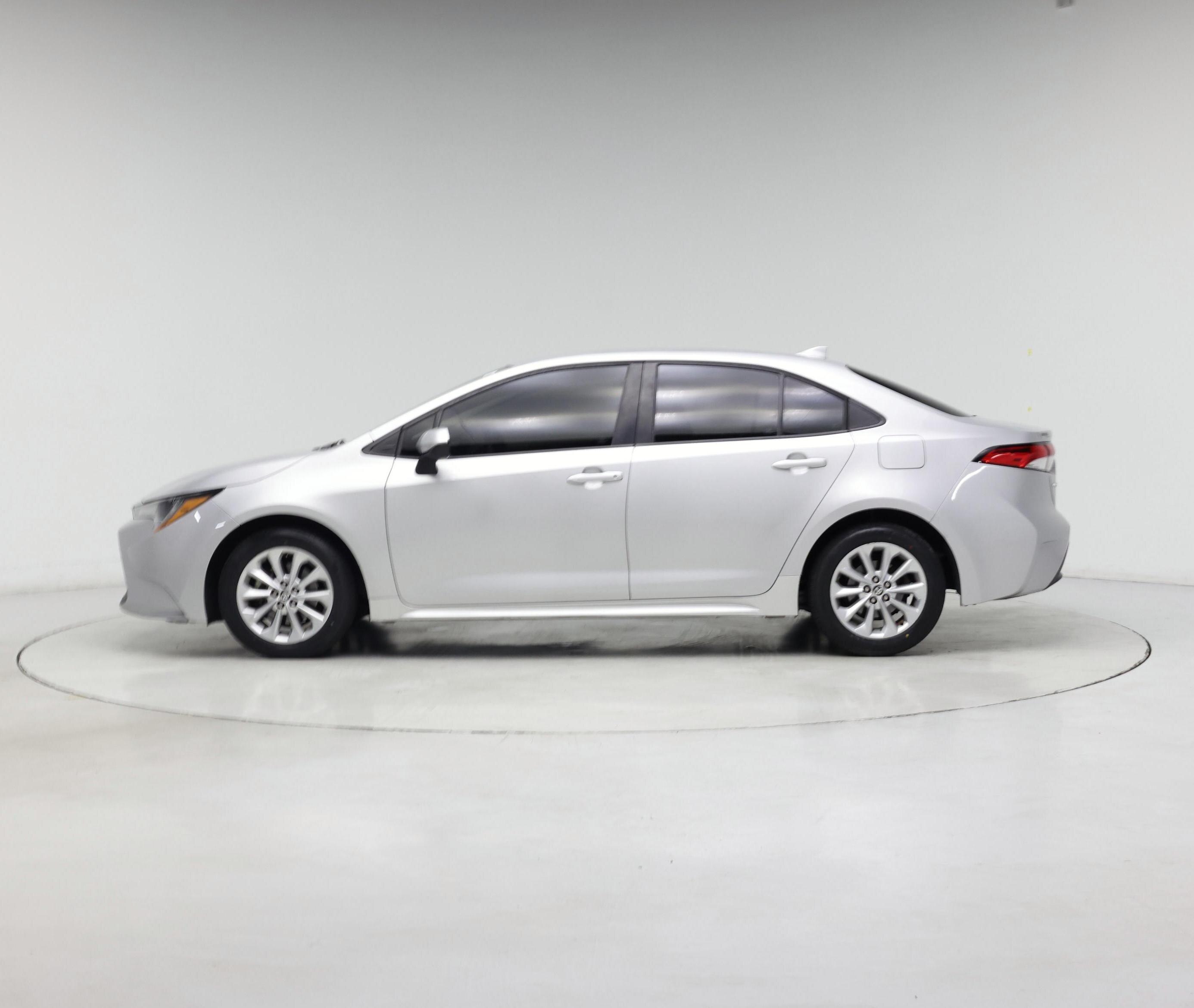 Thumbnail: 2022 Toyota Corolla - 3