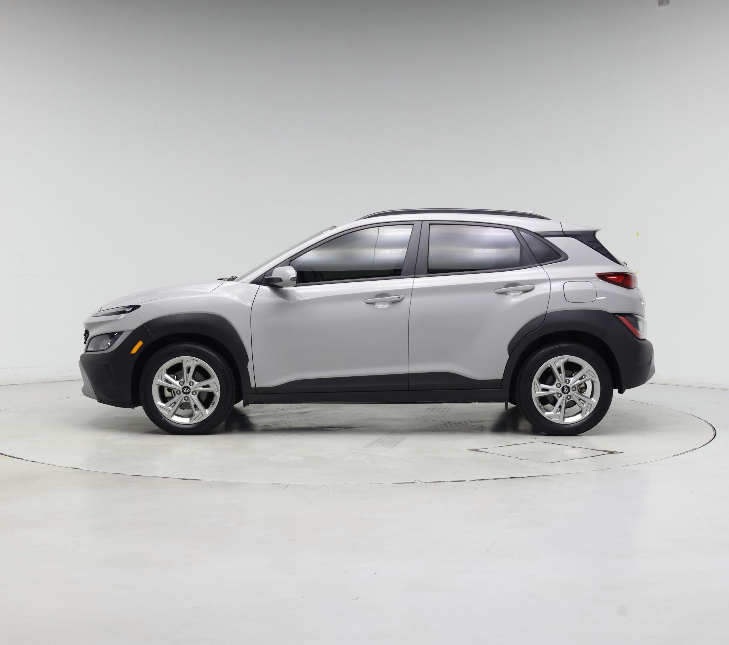 Thumbnail: 2023 Hyundai Kona - 3