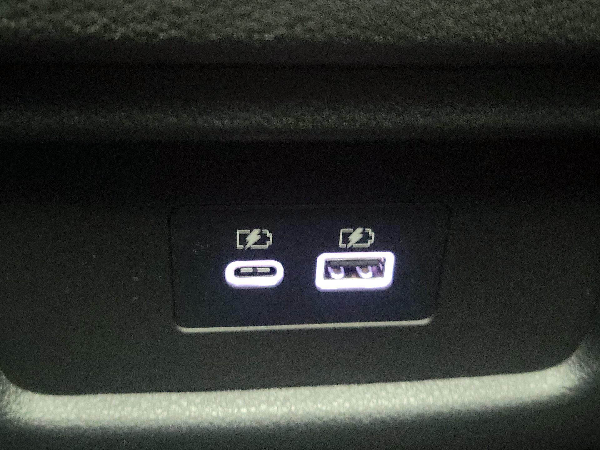 Thumbnail: 2025 INFINITI QX60 - 18