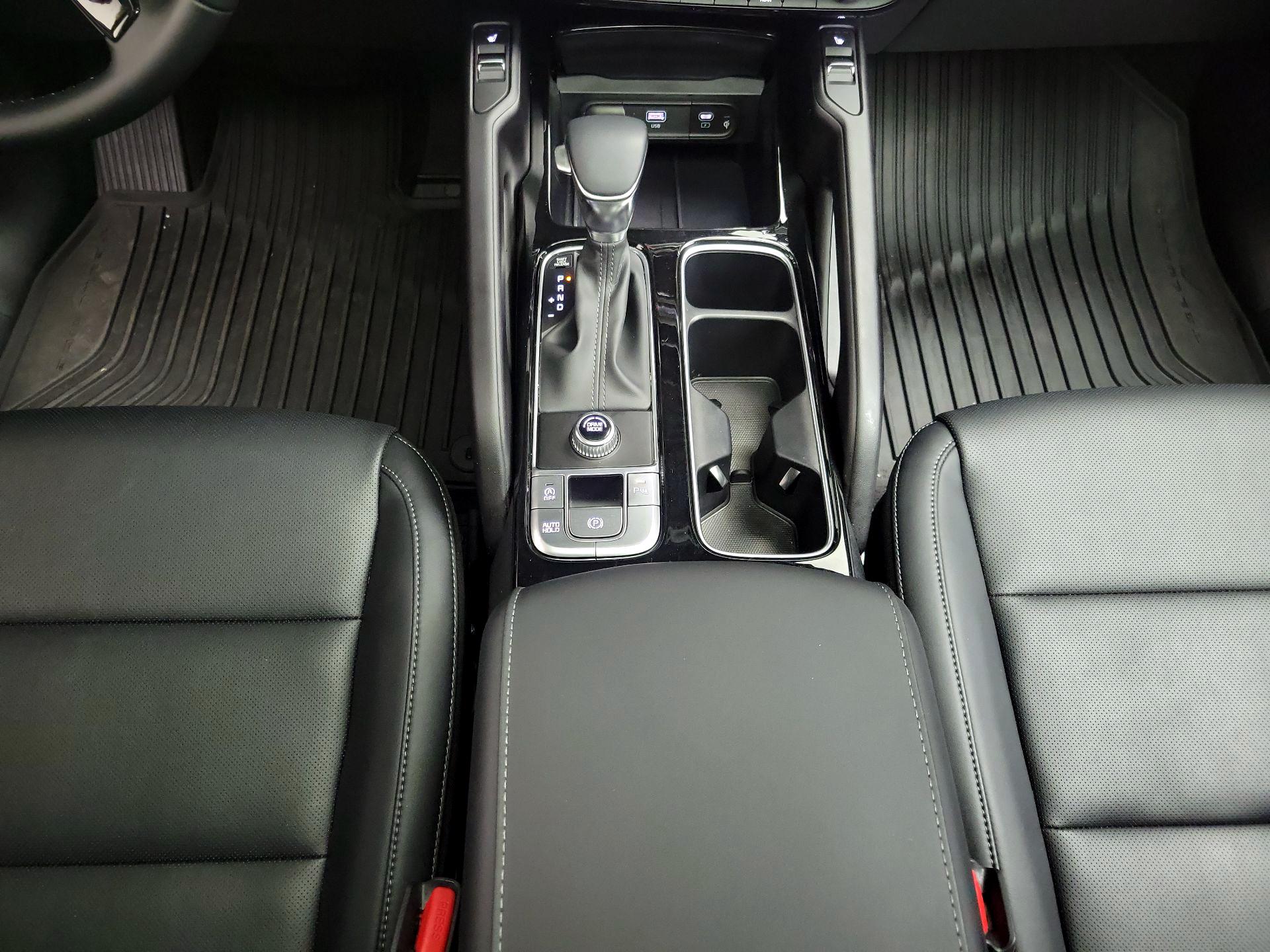 Thumbnail: 2025 Kia Telluride - 18