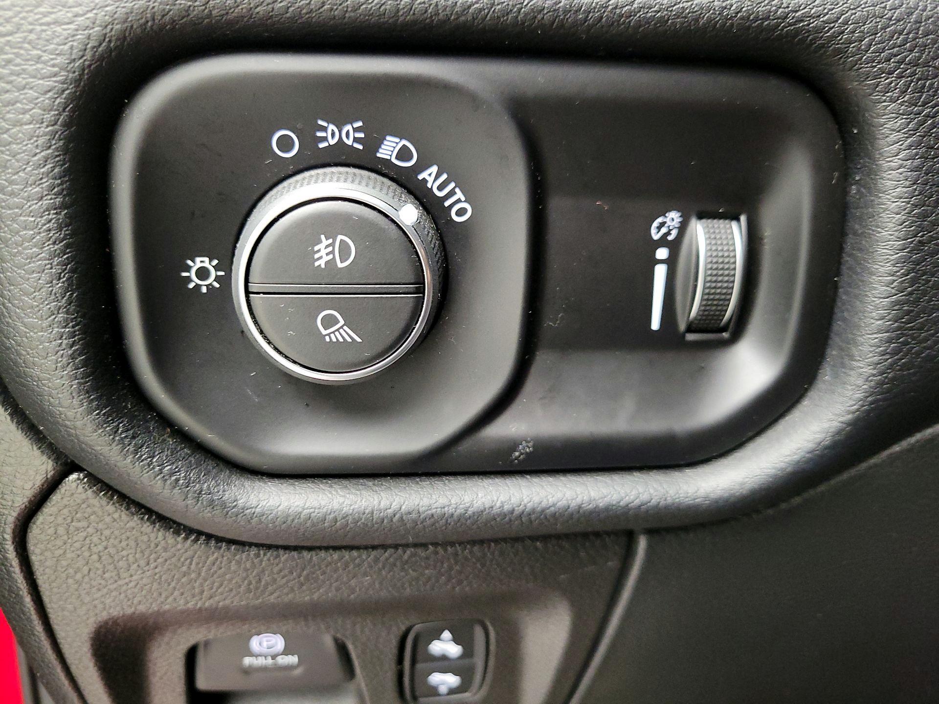 Thumbnail: 2021 RAM 1500 - 11