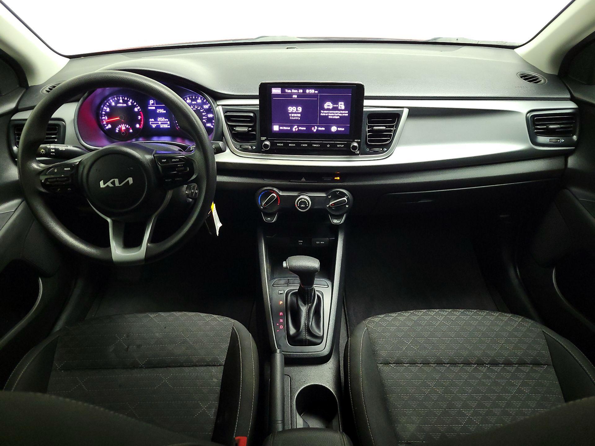 Thumbnail: 2023 Kia Rio - 9