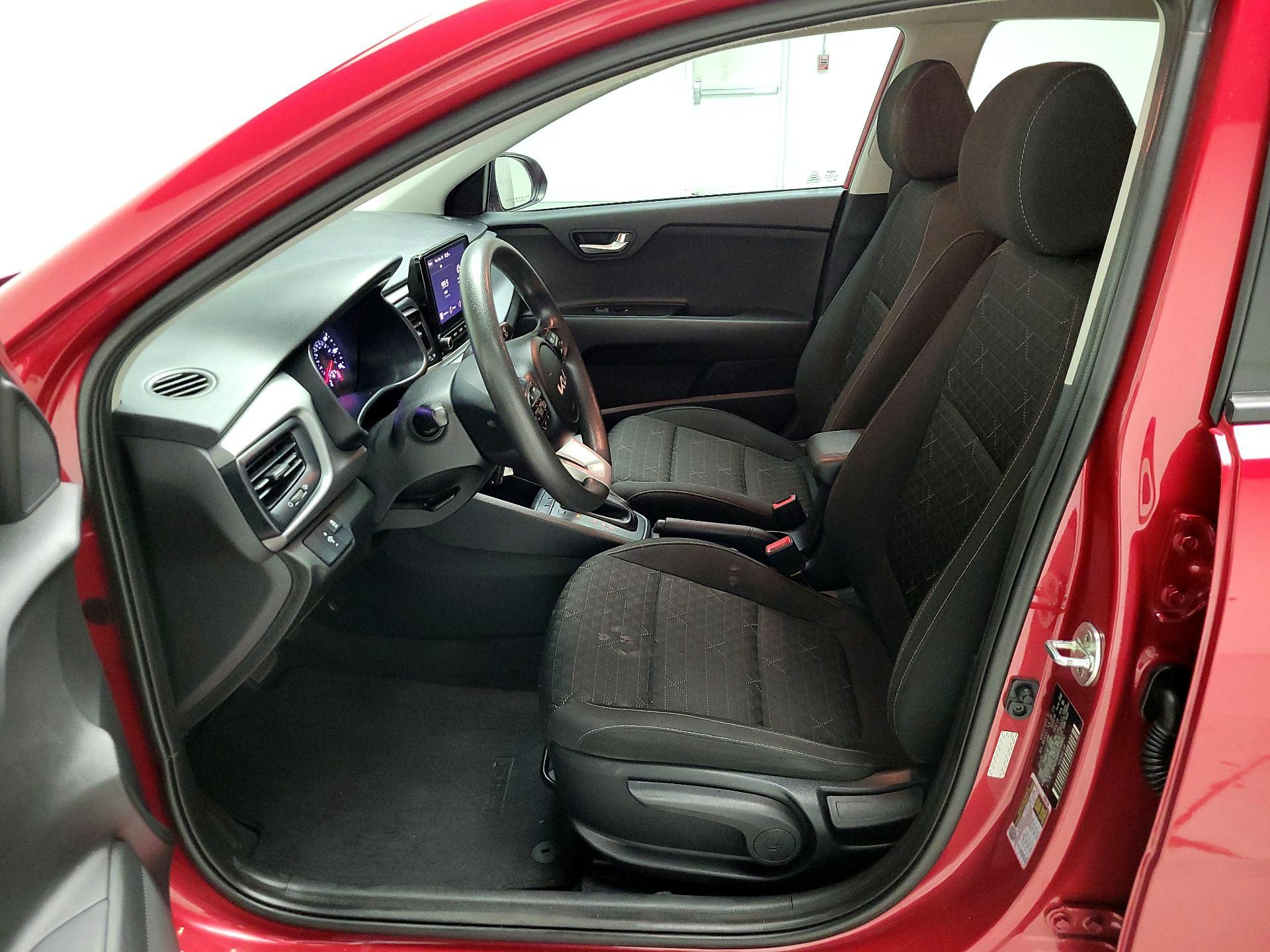 Thumbnail: 2023 Kia Rio - 11