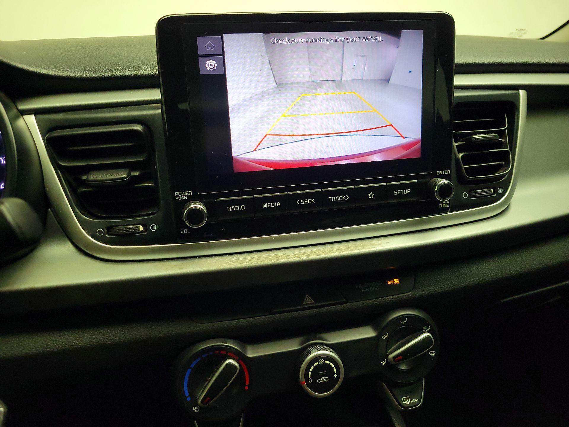 Thumbnail: 2023 Kia Rio - 14