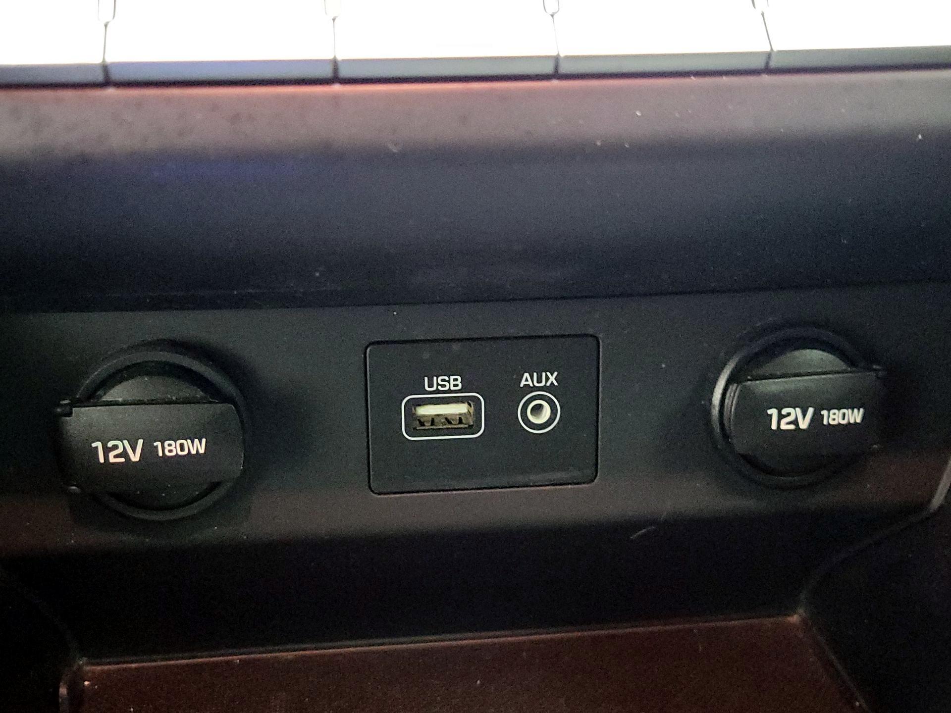 Thumbnail: 2019 Hyundai Sonata - 16