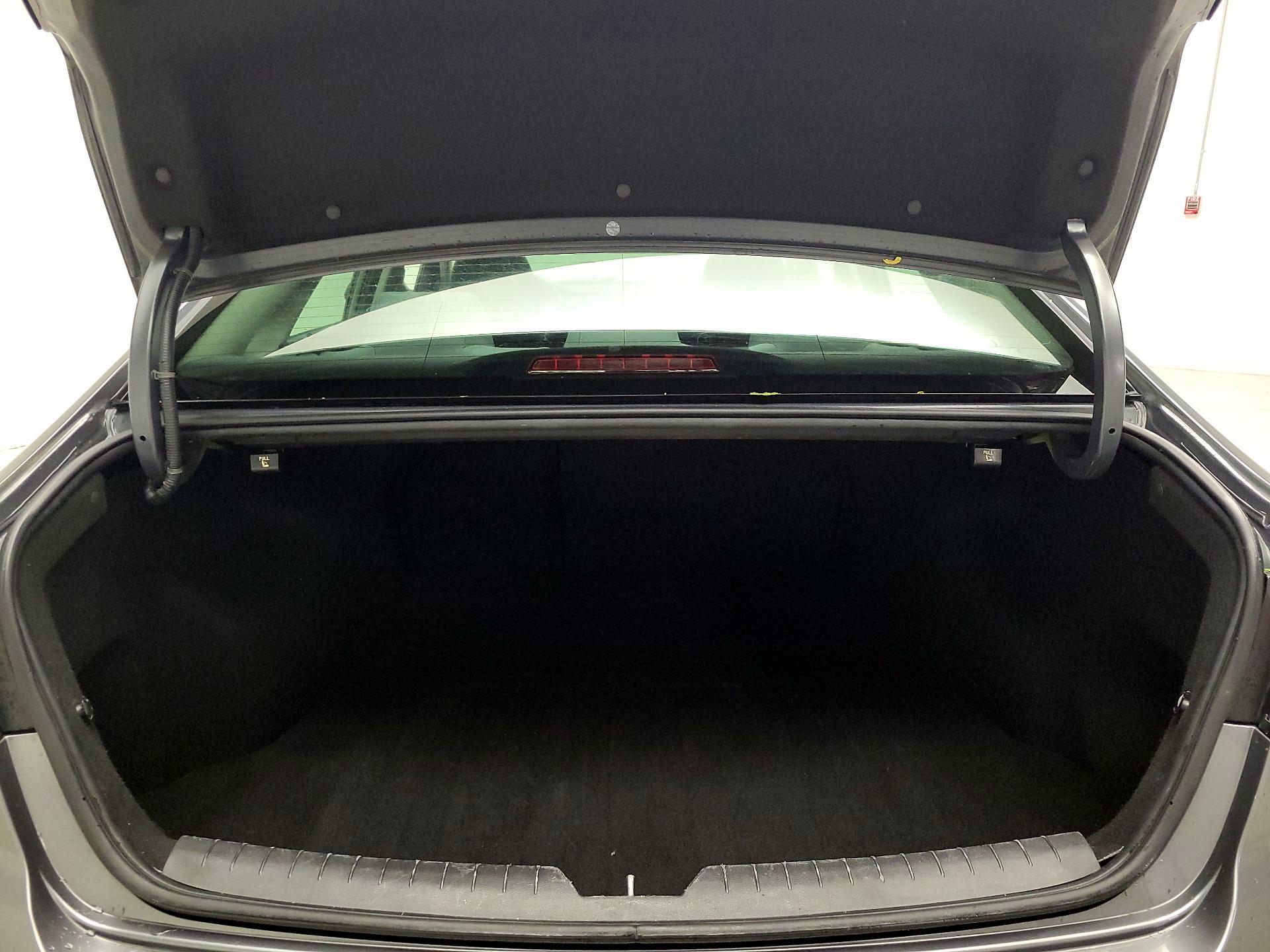 Thumbnail: 2019 Hyundai Sonata - 18