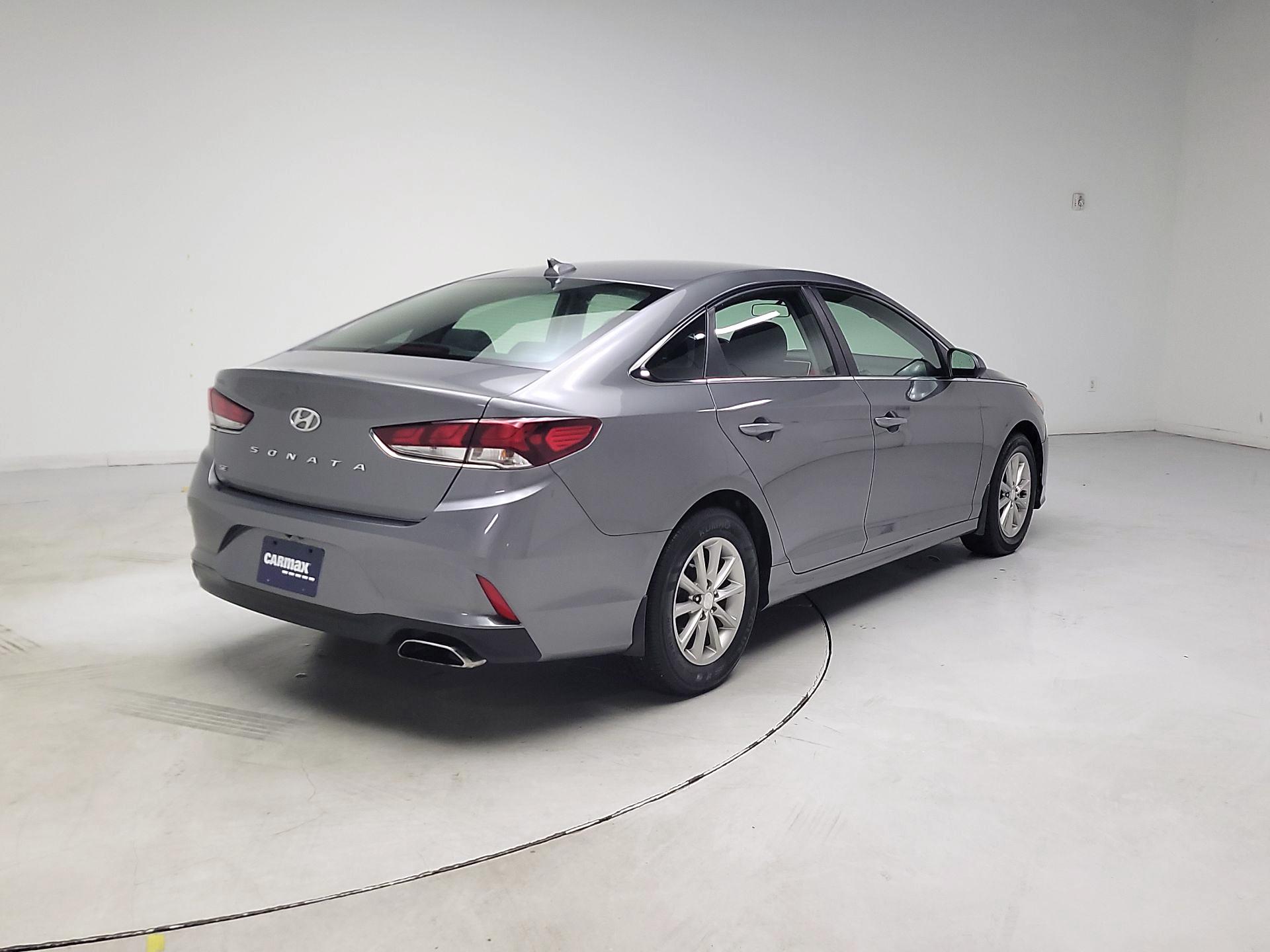 Thumbnail: 2019 Hyundai Sonata - 5