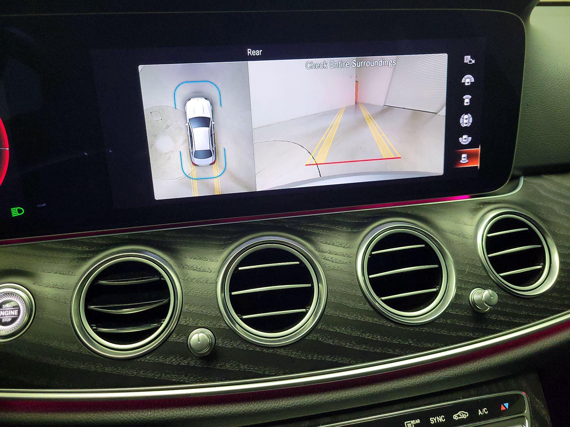 Thumbnail: 2022 Mercedes-Benz E-Class - 13