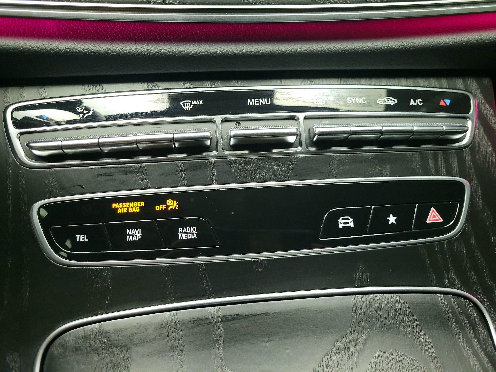 Thumbnail: 2022 Mercedes-Benz E-Class - 15