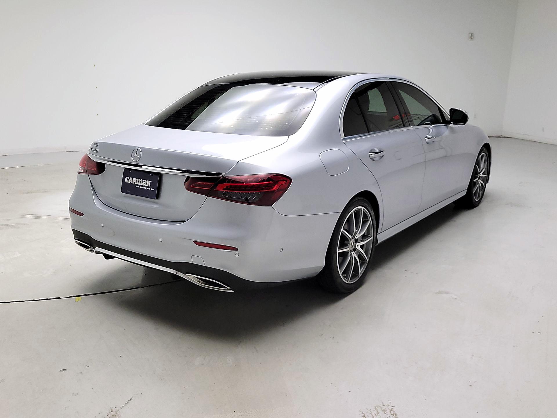 Thumbnail: 2022 Mercedes-Benz E-Class - 5