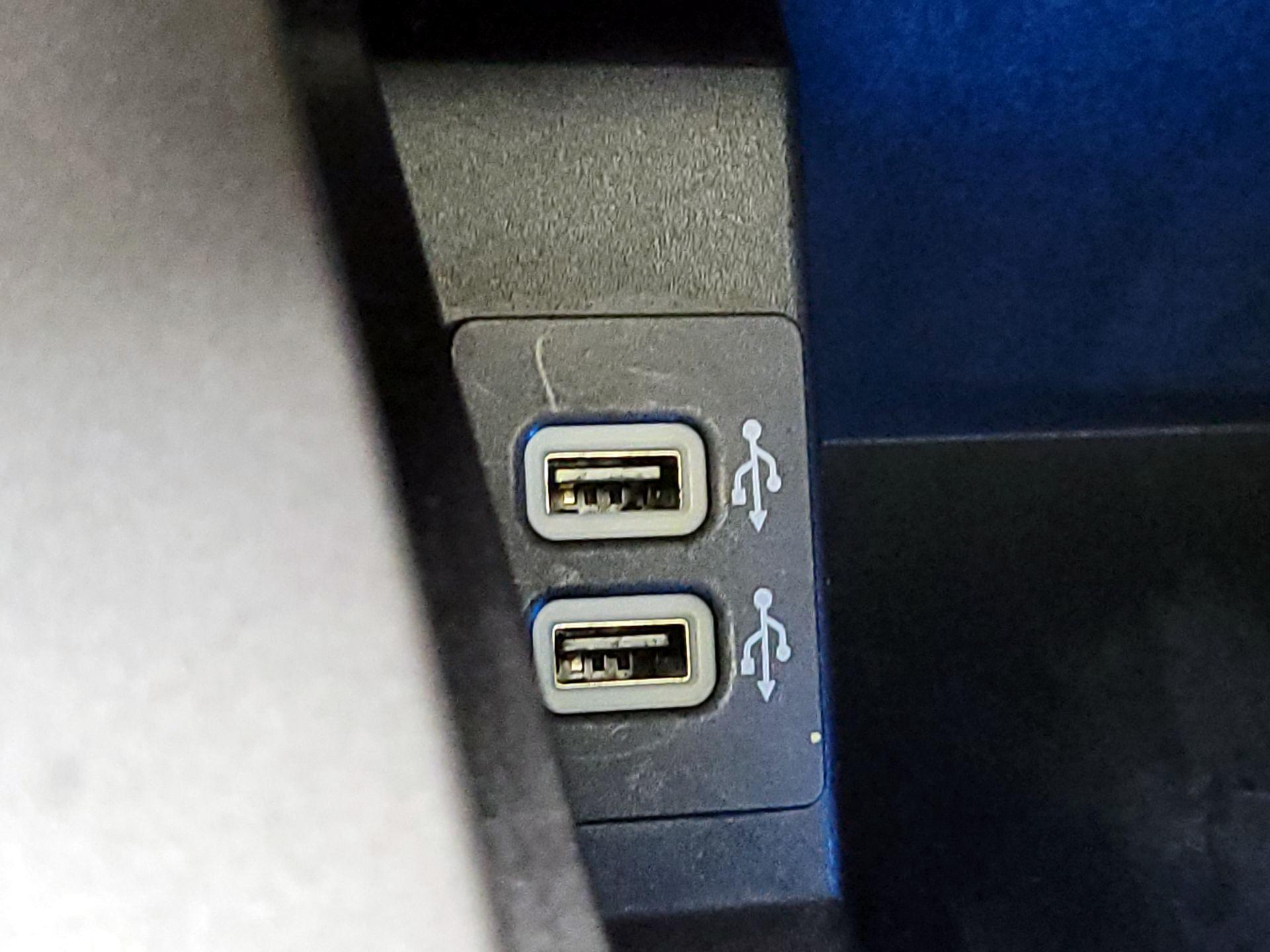 Thumbnail: 2019 Ford F-150 - 17